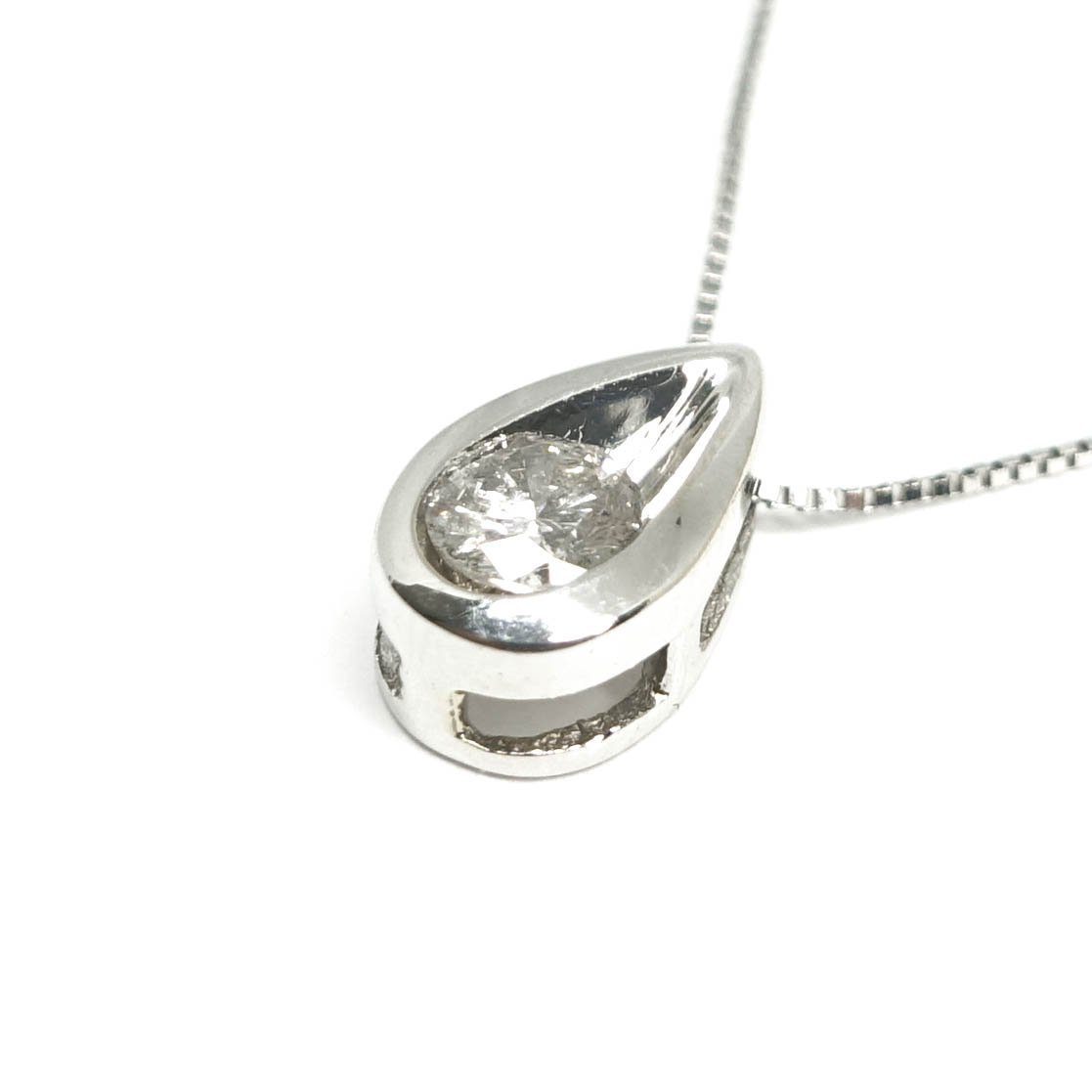 Diamond Solitaire Pendant Necklace