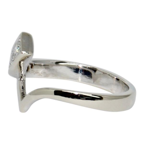 Diamond V Shaped Band Ring
