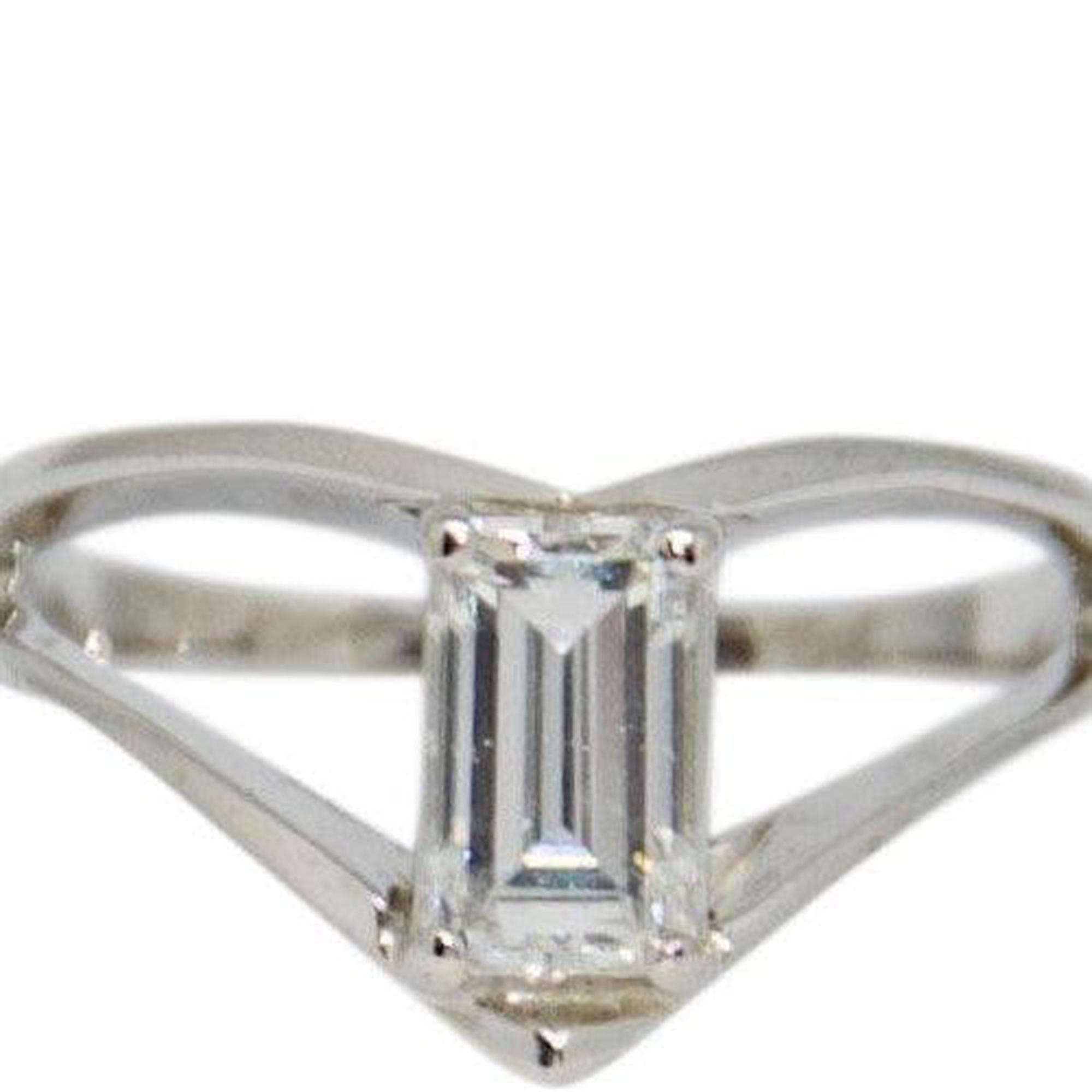 Emerald Cut Diamond Engagement Ring