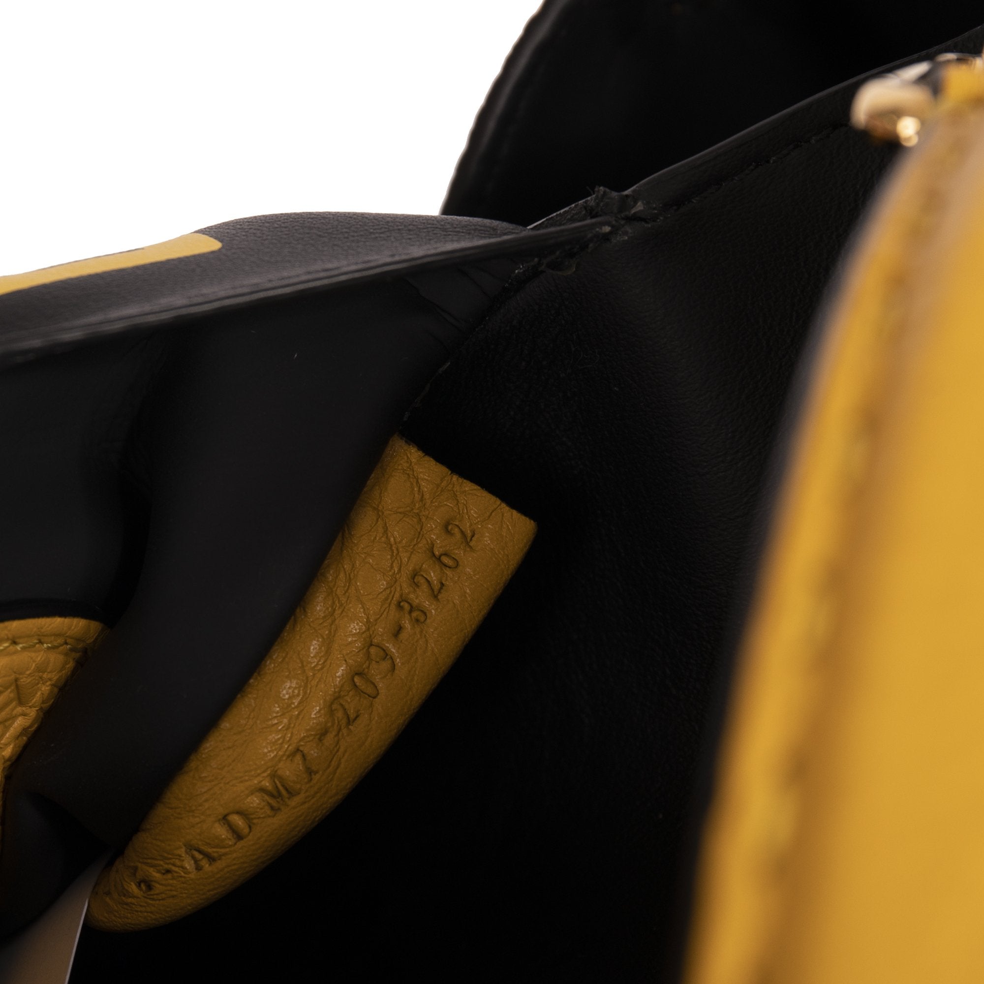 Fendi Peekaboo Essentially w/ Box