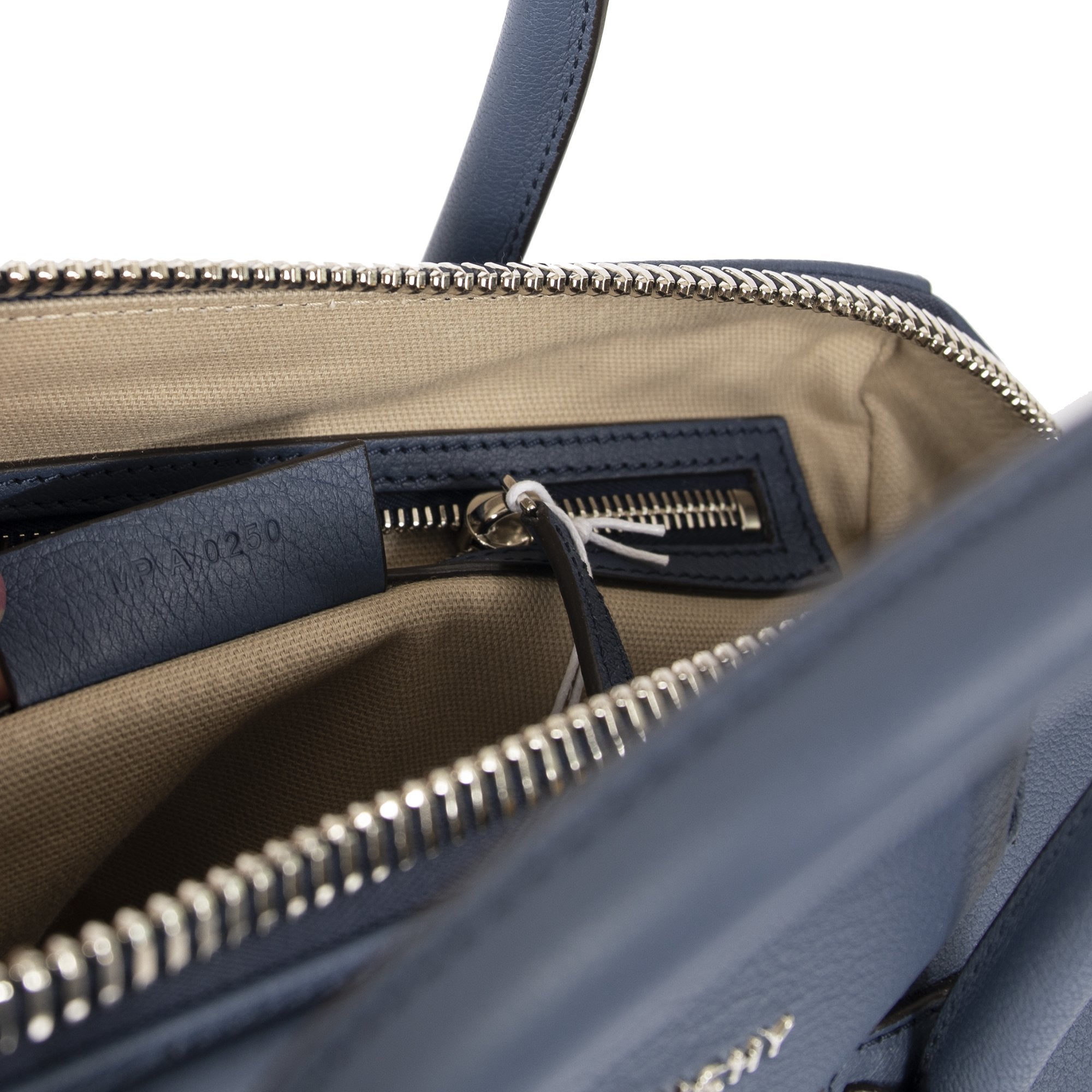 Givenchy Medium Antigona Satchel