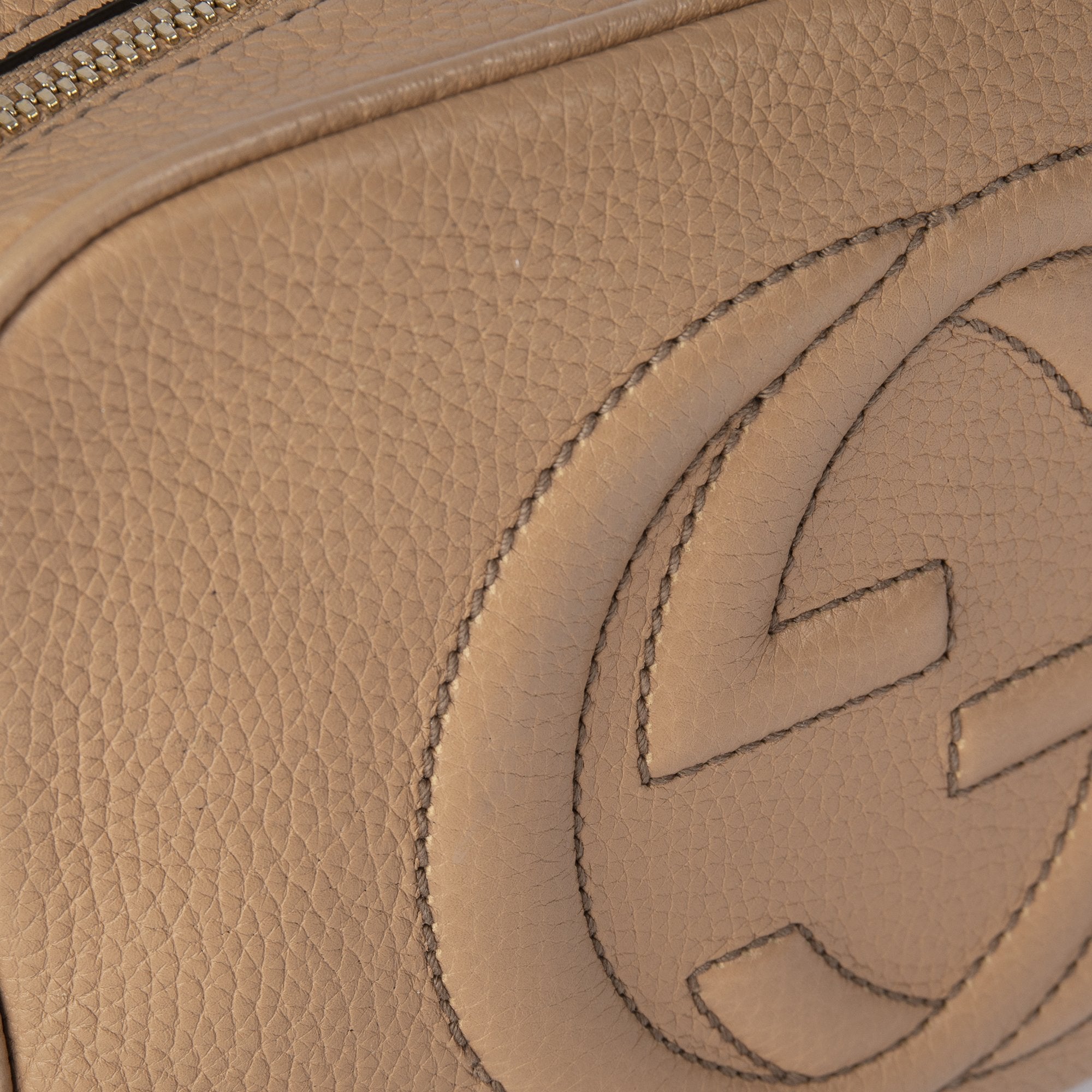 Gucci Beige Soho Small Leather Disco Bag