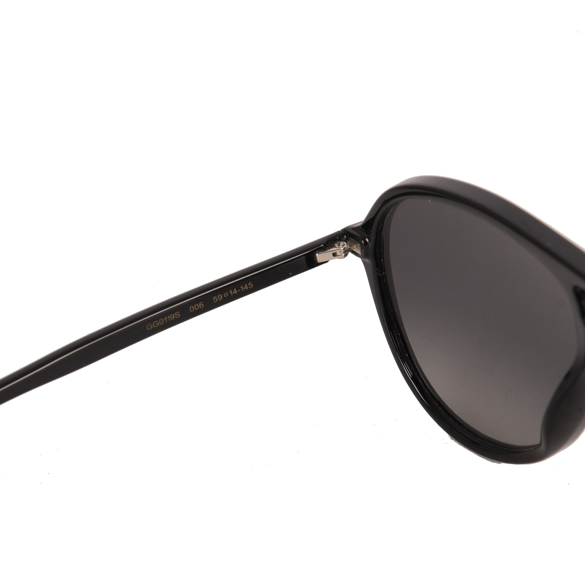 Gucci Black Aviator Sunglasses w/ Case