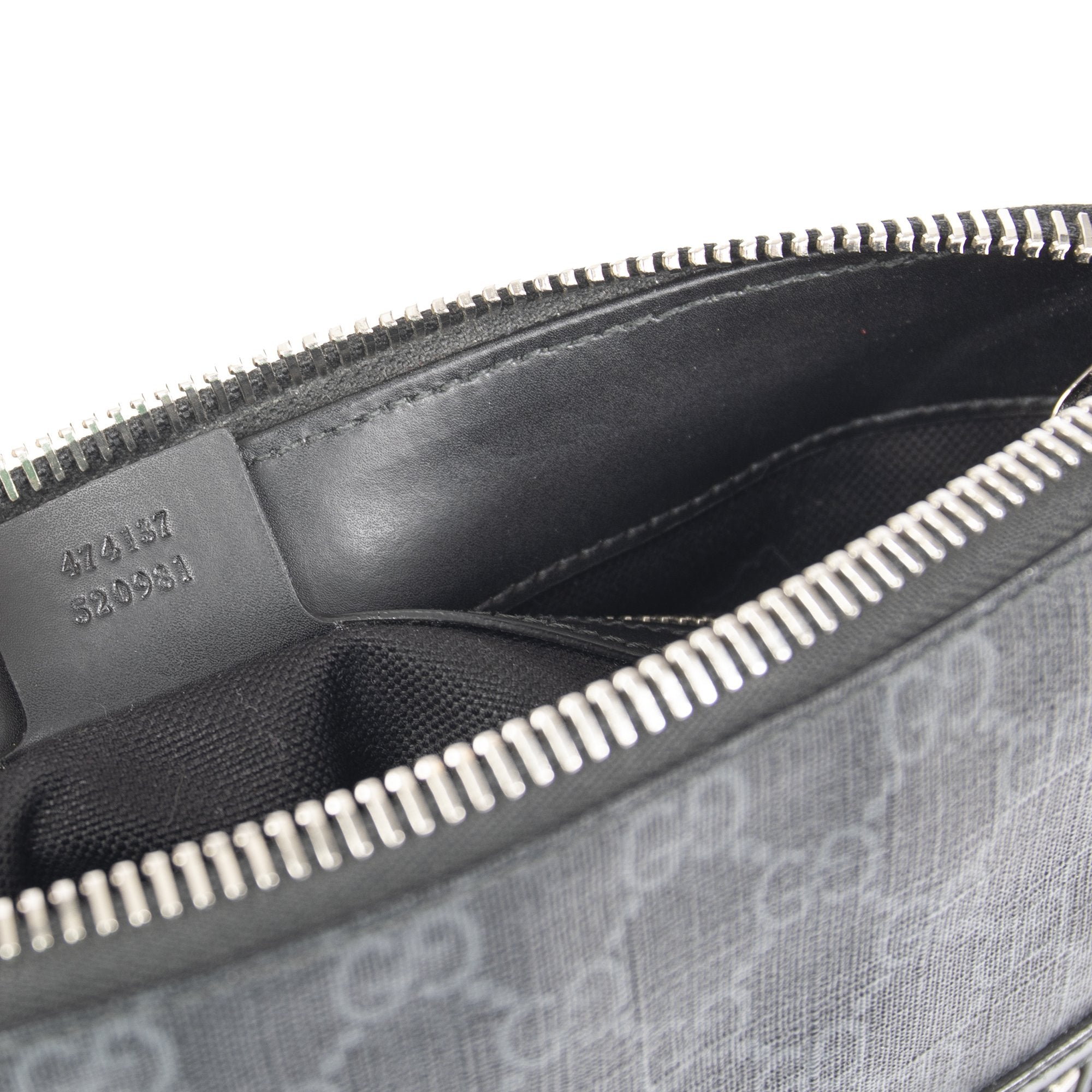 Gucci Black GG Supreme Messenger Bag