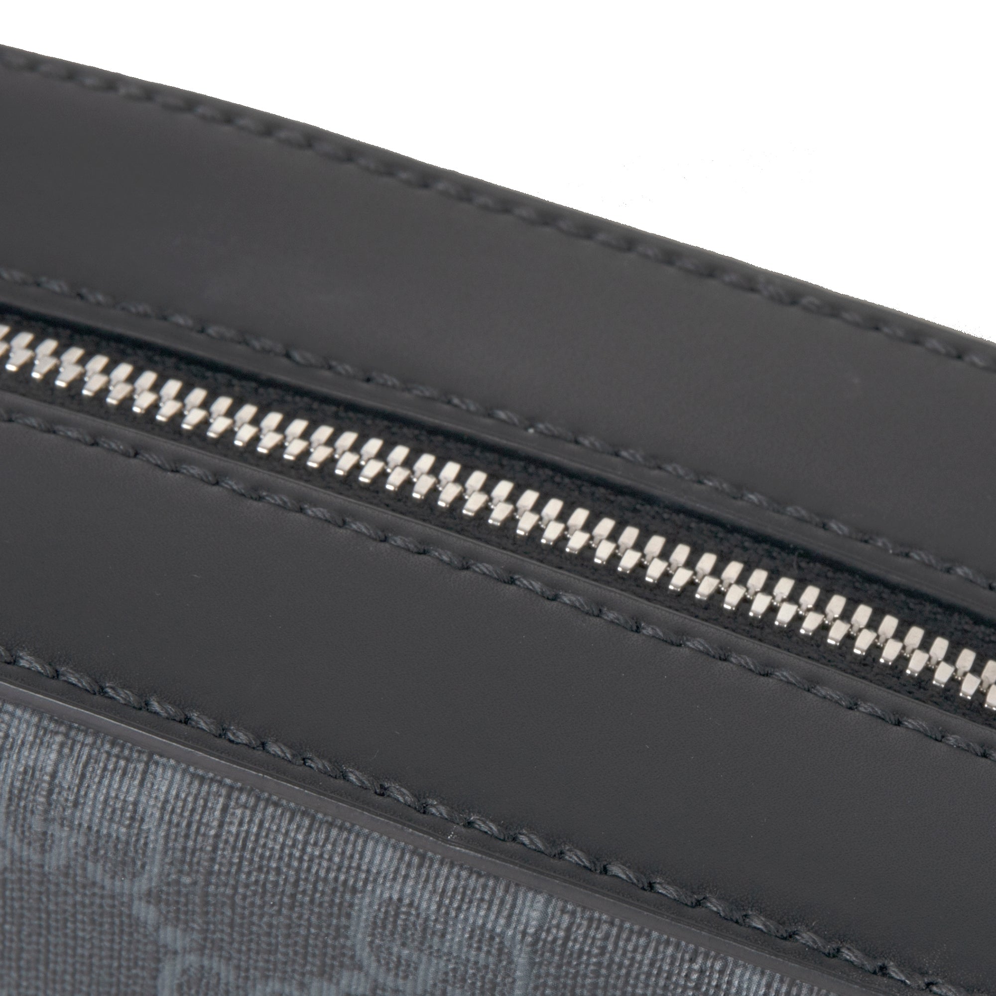 Gucci Black GG Supreme Web Shoulder Bag