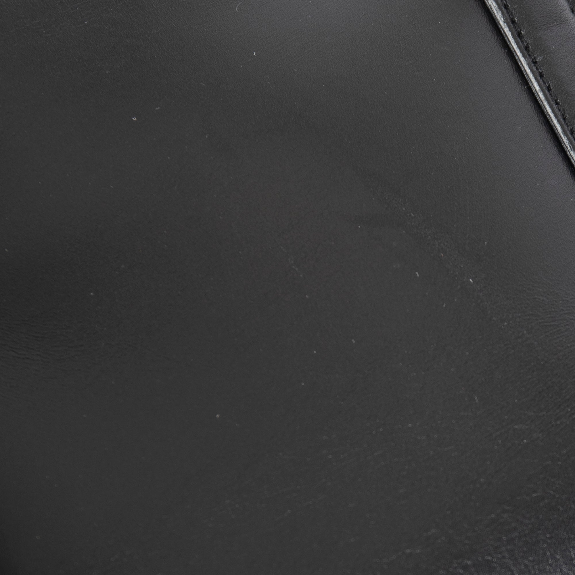 Gucci Black Leather Shoulder Bag