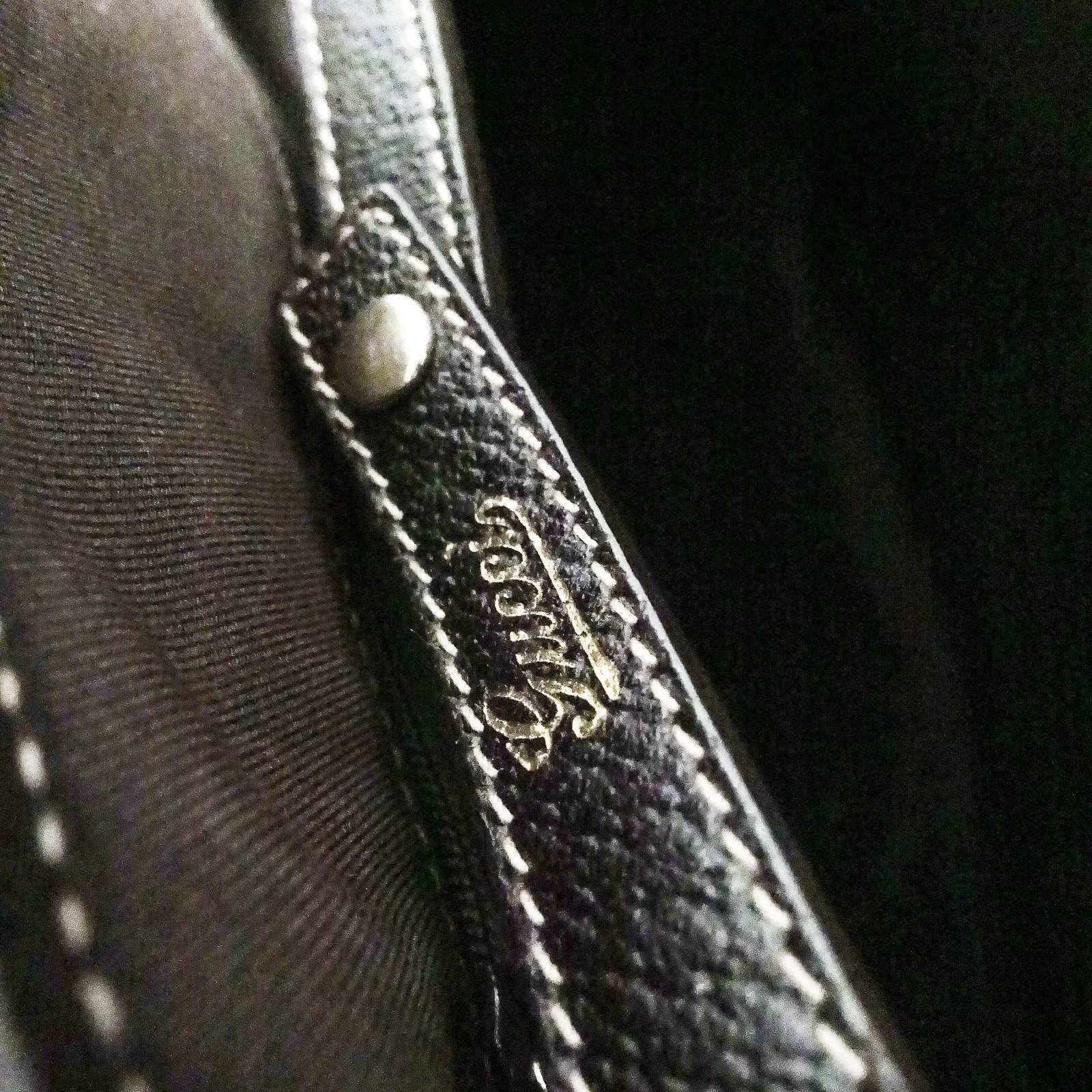 Gucci GG Canvas Medium Abbey Bag