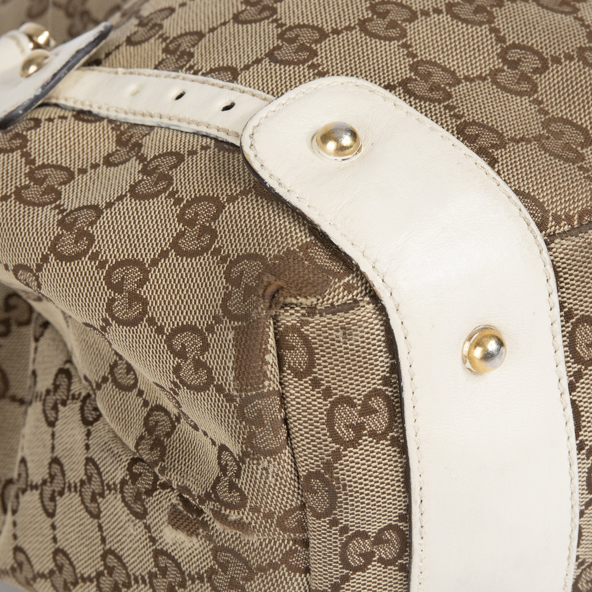 Gucci GG Canvas Medium Pelham Tote