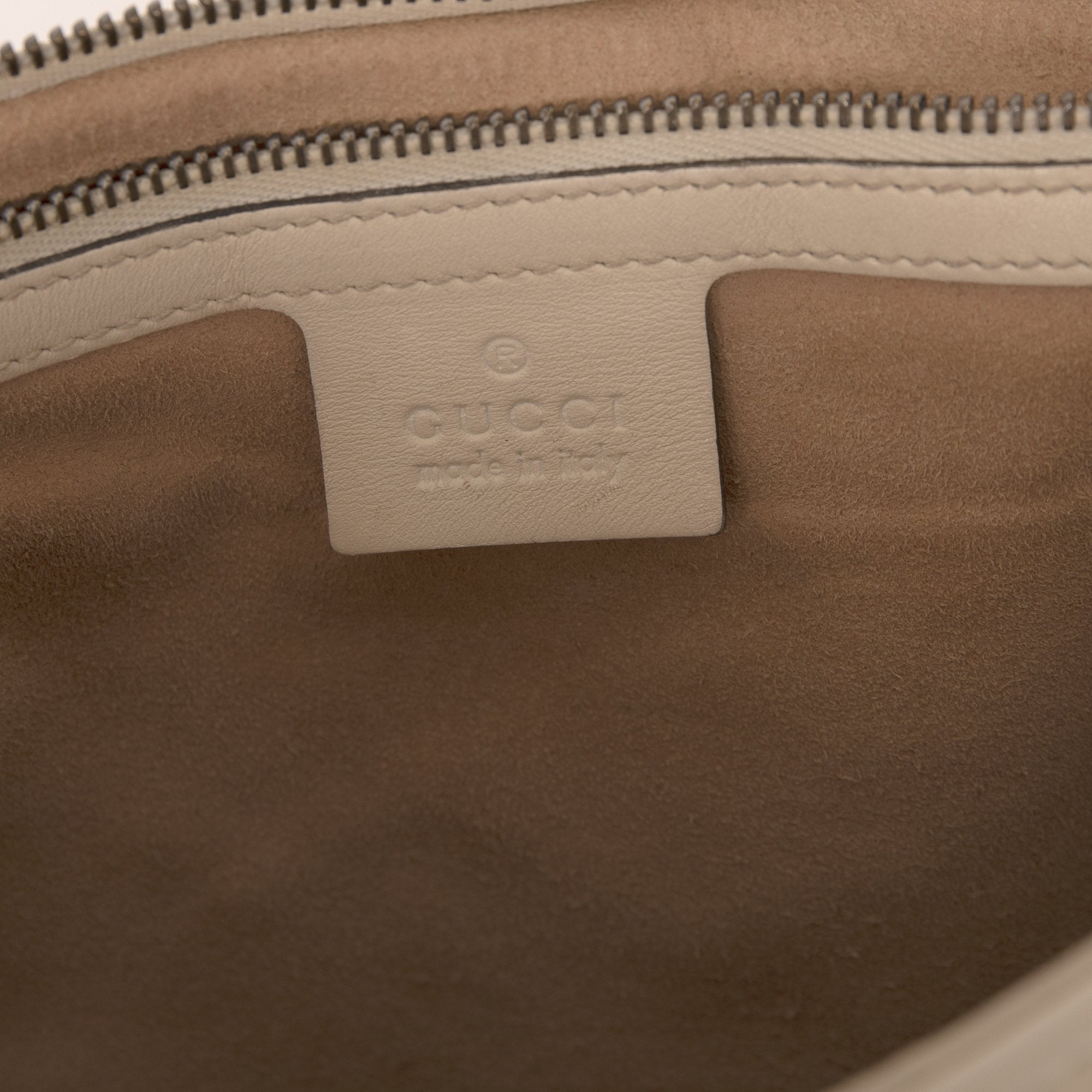 Gucci GG Marmont Matelasse Medium Shoulder Bag