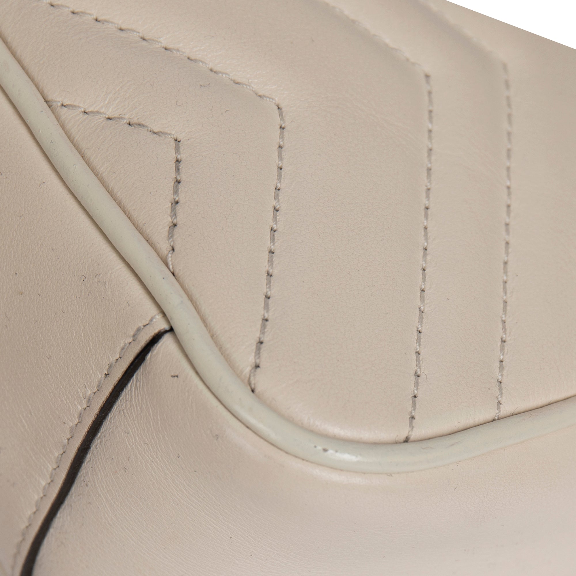 Gucci GG Marmont Matelasse Mini Bag