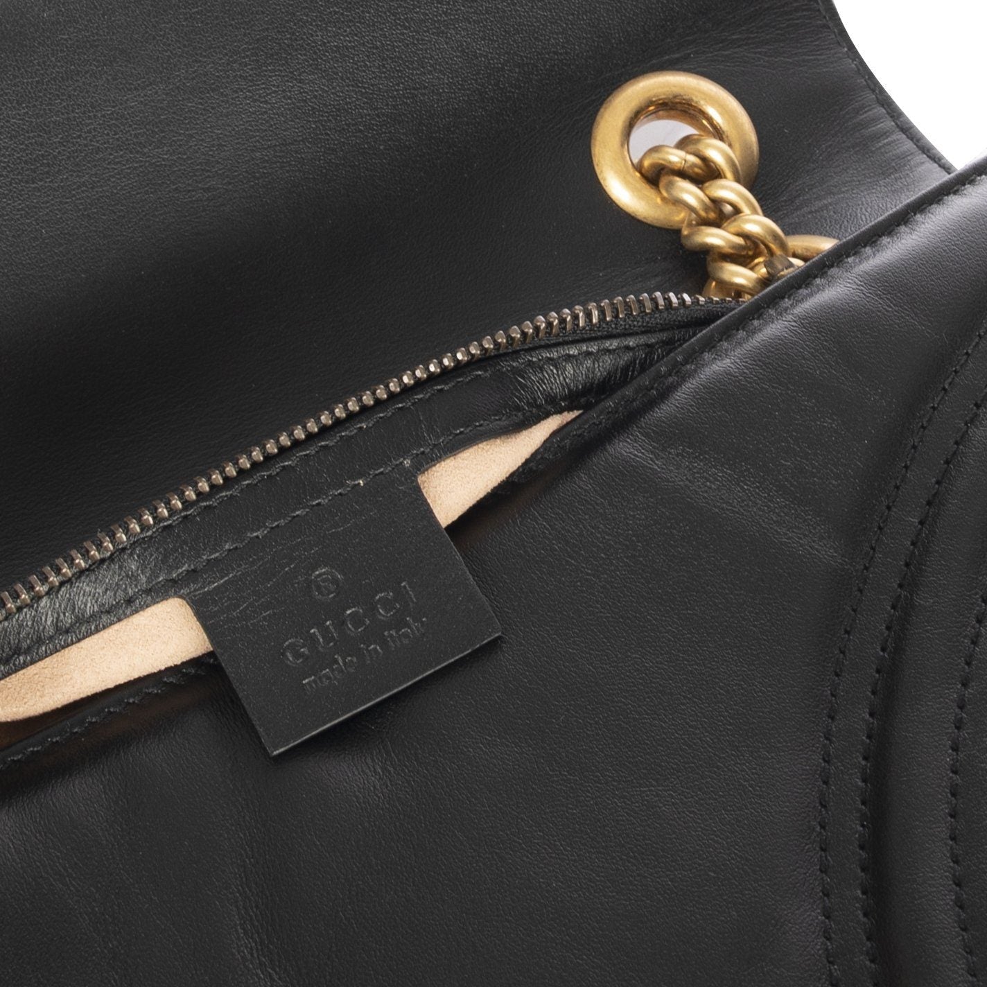 Gucci GG Marmont Matelasse Small Shoulder Bag