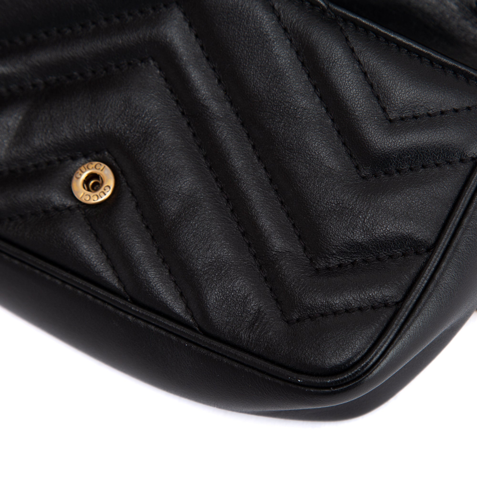 Gucci GG Marmont Matelasse Super Mini Bag