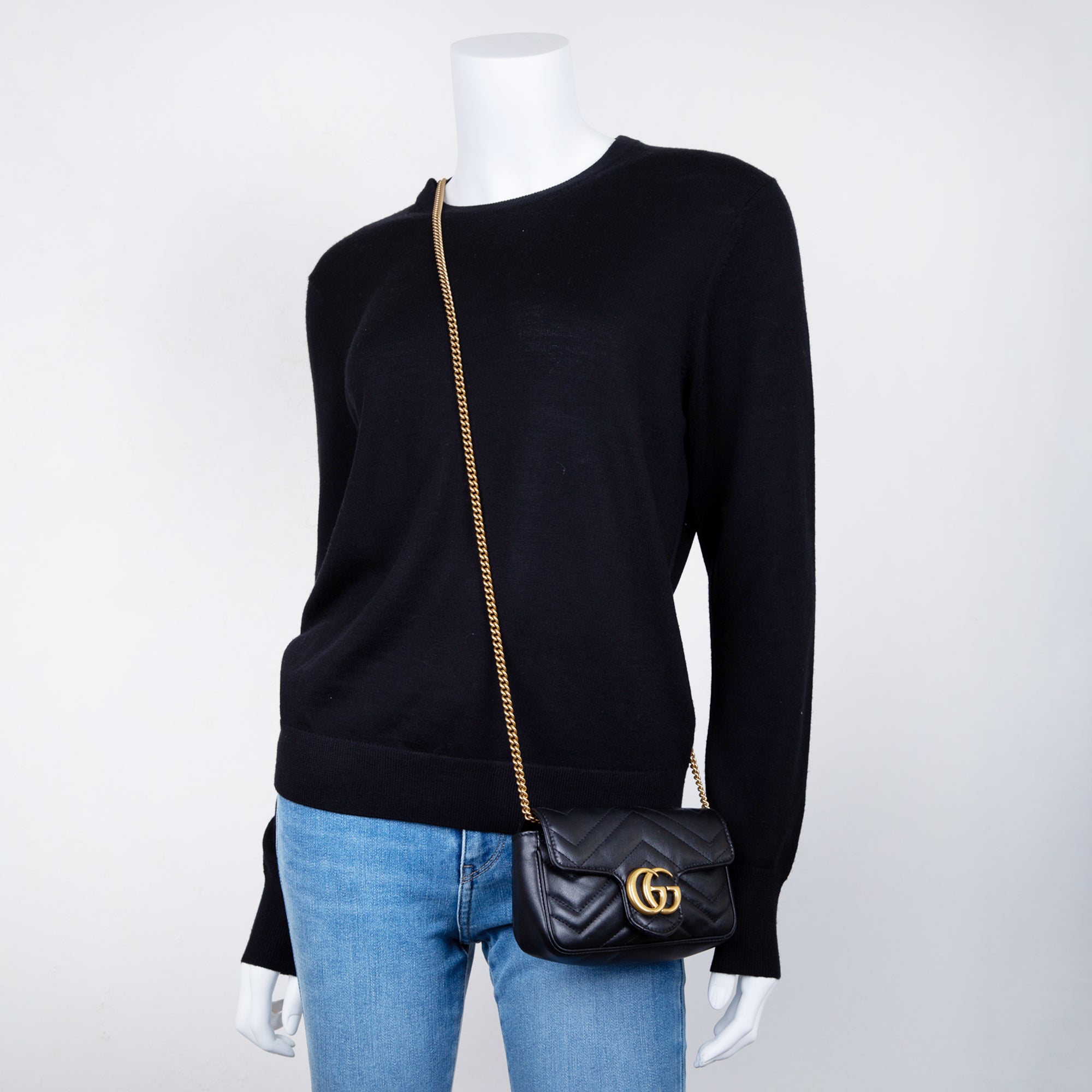 Gucci GG Marmont Matelasse Super Mini Bag