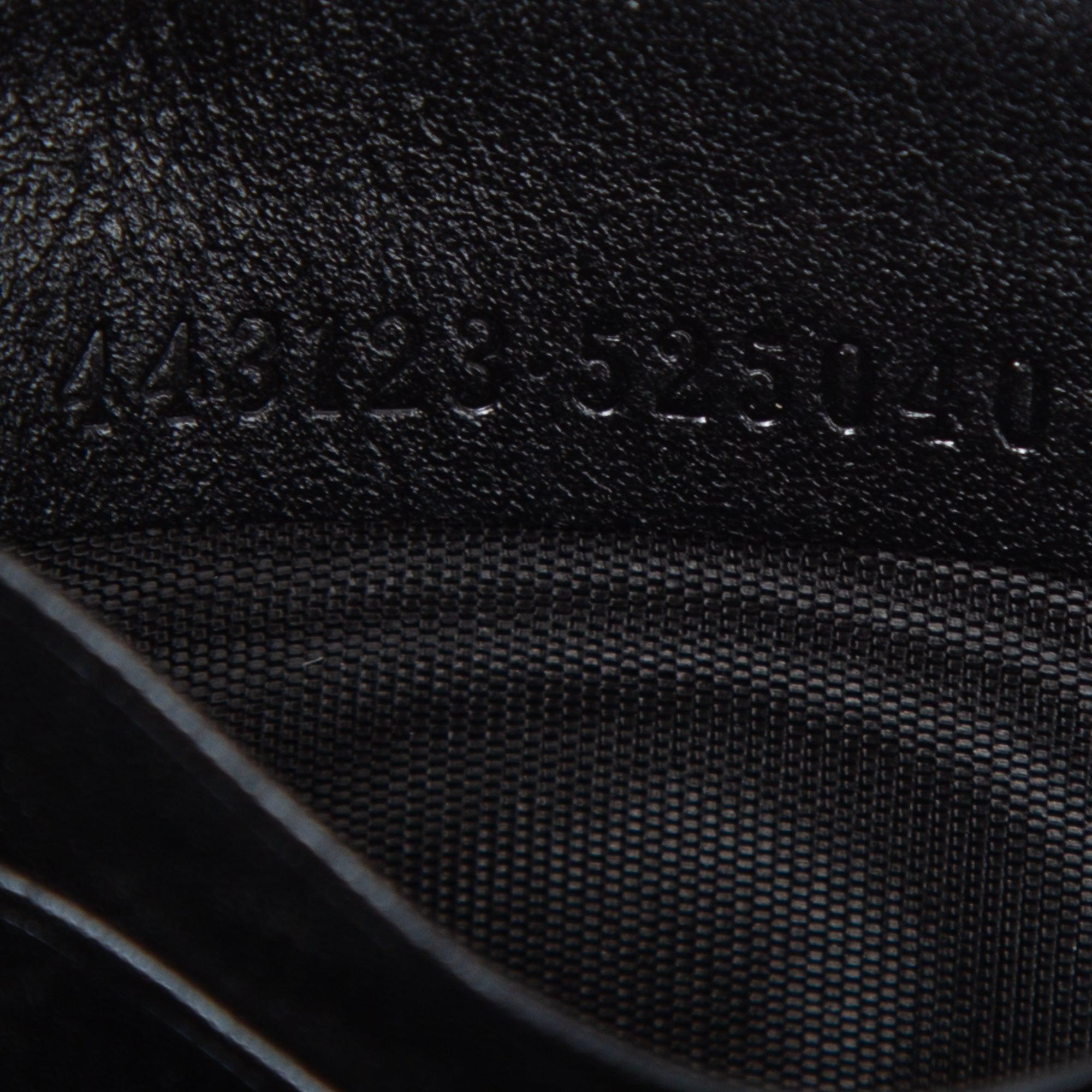 Gucci GG Marmont Zip Around Wallet