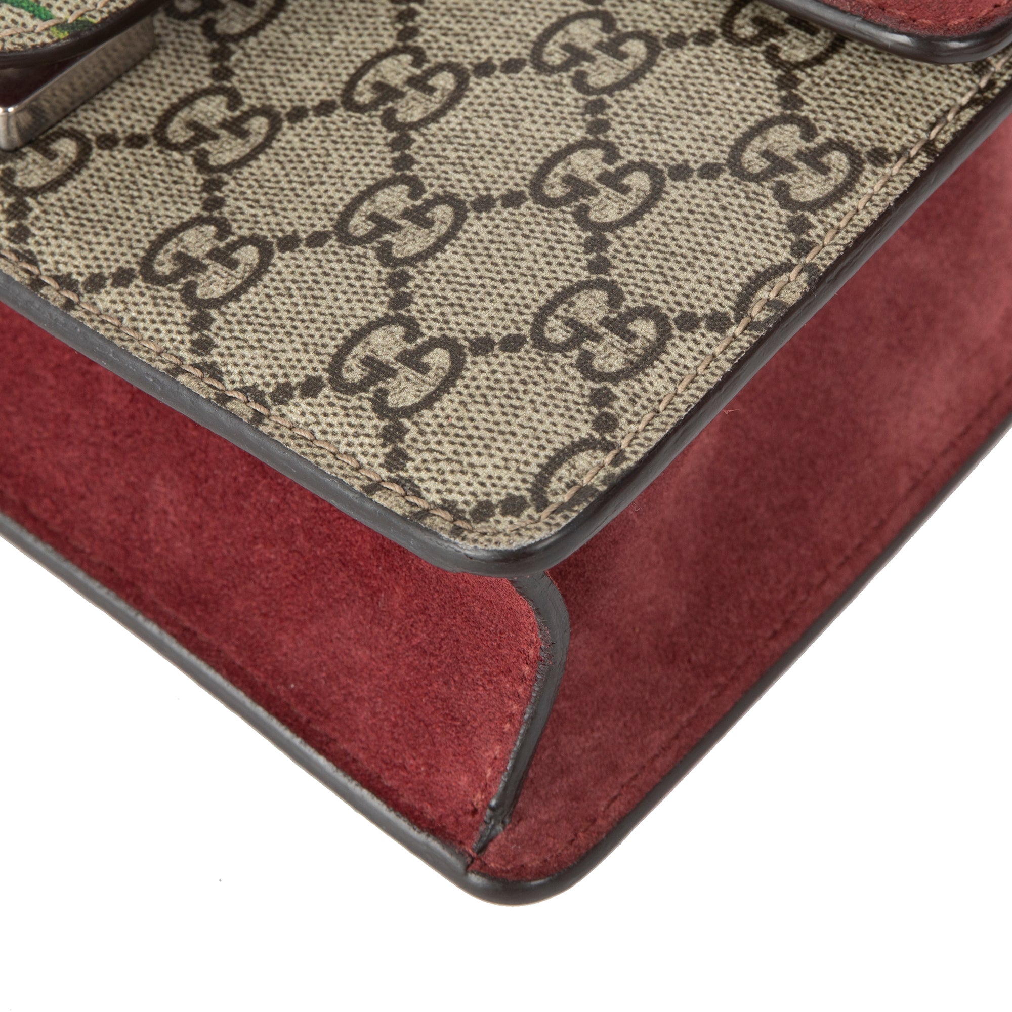 Gucci GG Supreme Blooms Mini Dionysus Shoulder Bag