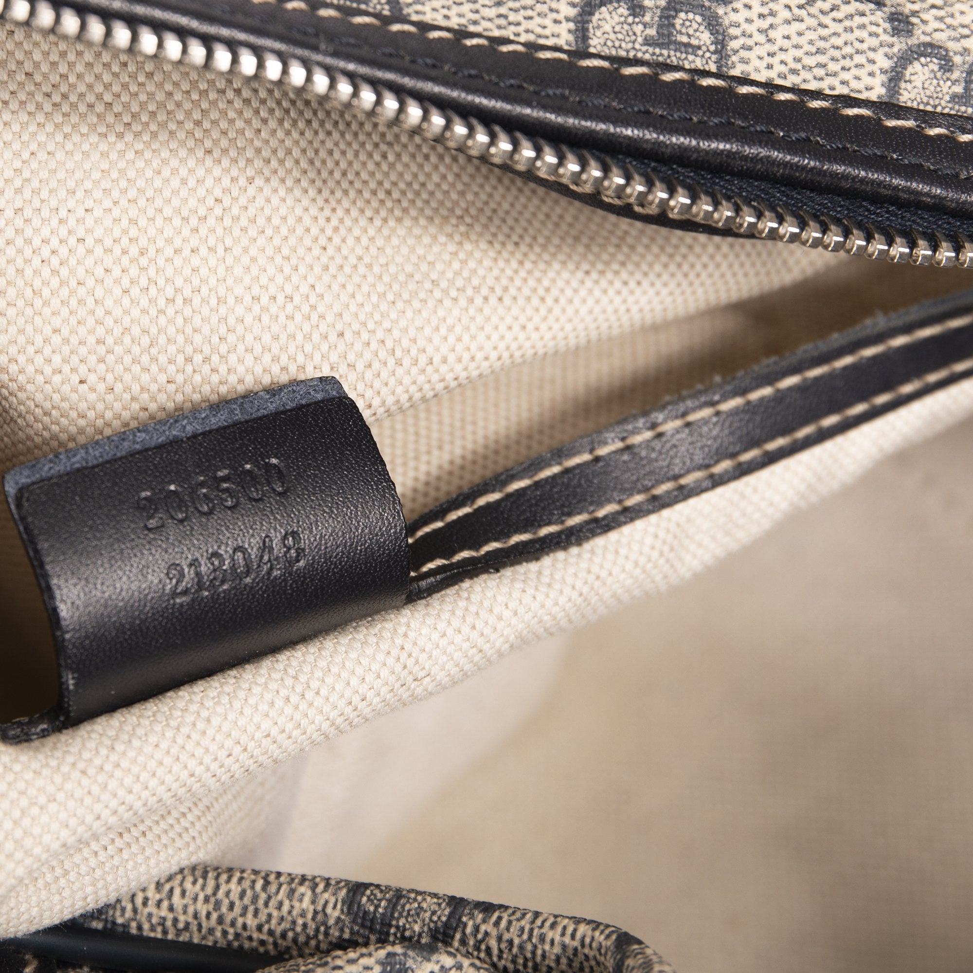 Gucci GG Supreme Canvas Large Carry-On Duffle Bag