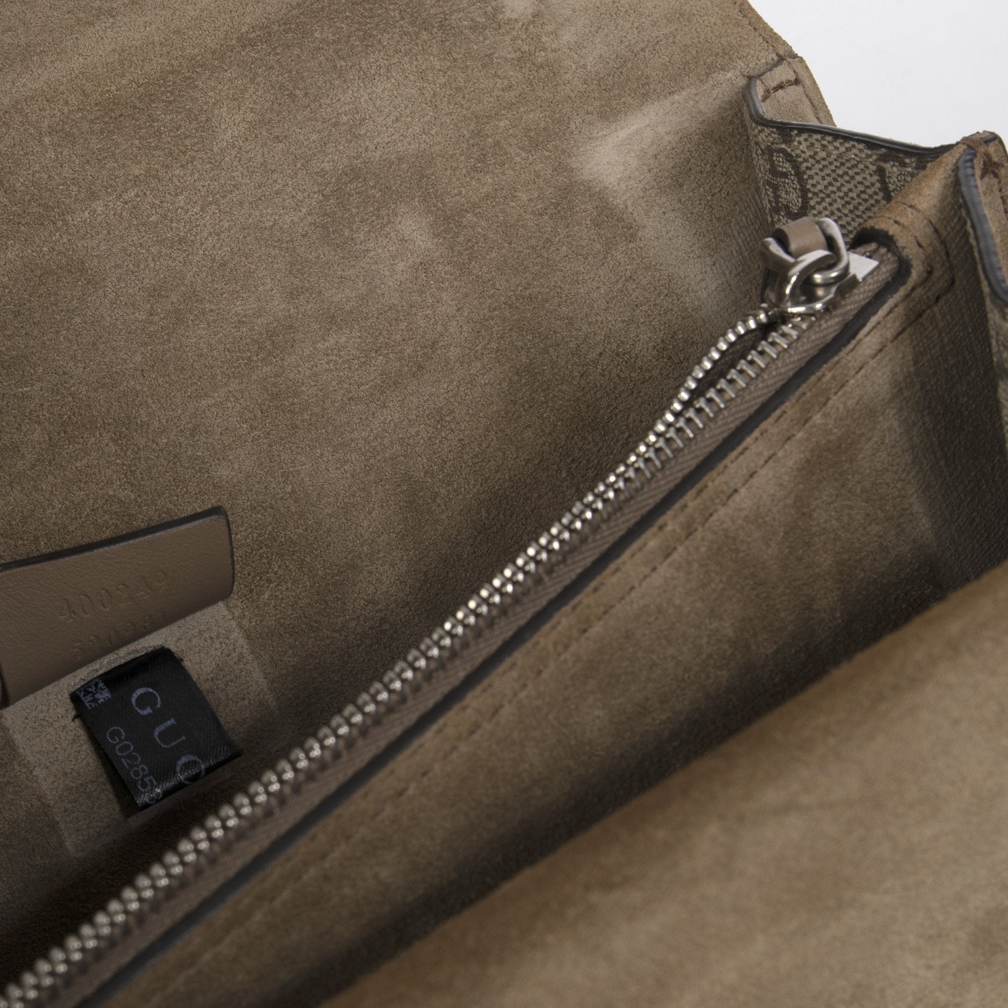 Gucci GG Supreme Dionysus Small Shoulder Bag