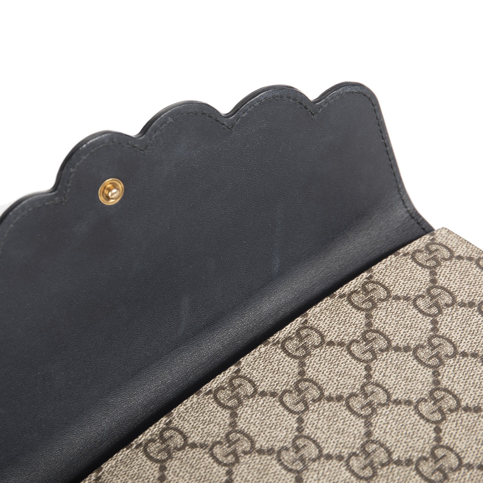 Gucci GG Supreme Peony Clutch w/ Box