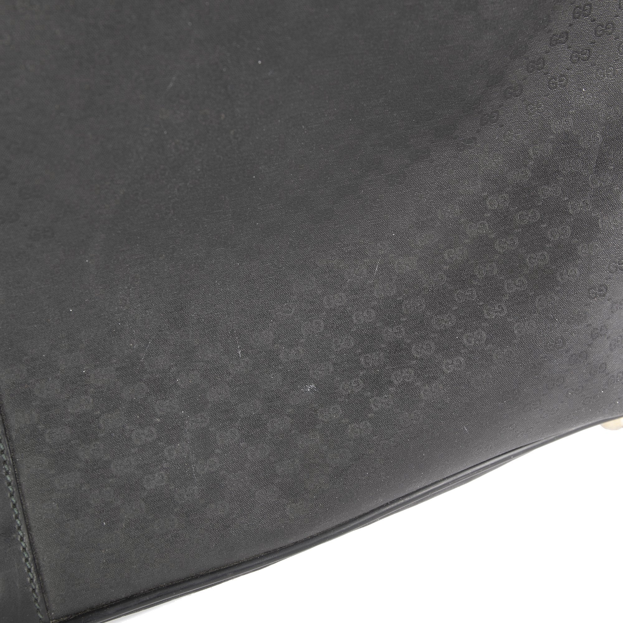 Gucci GG Supreme Suitcase 75