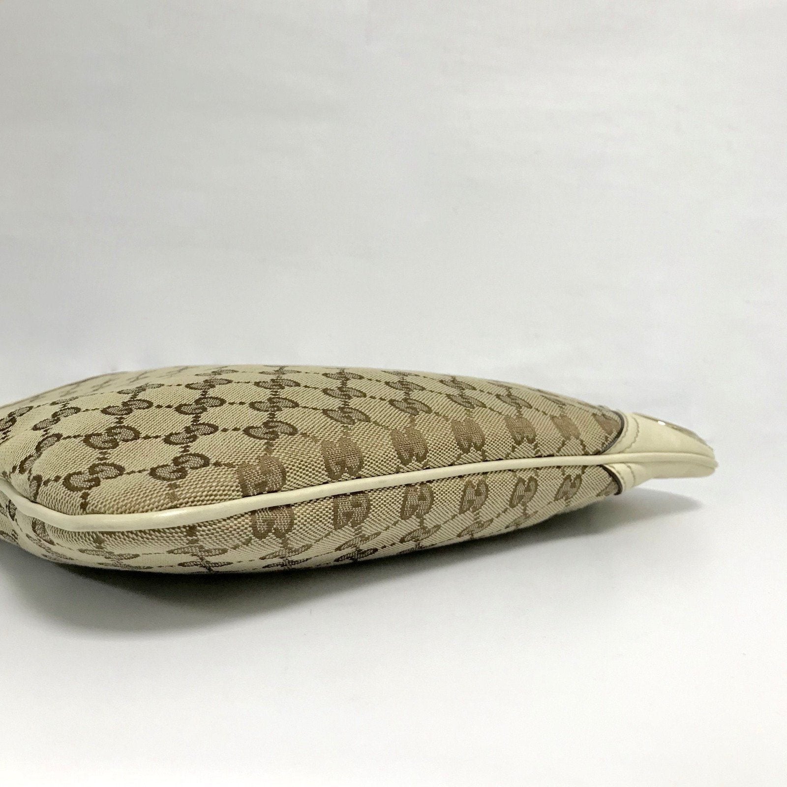 Gucci Medium Britt Hobo Signature GG Canvas Shoulder Bag