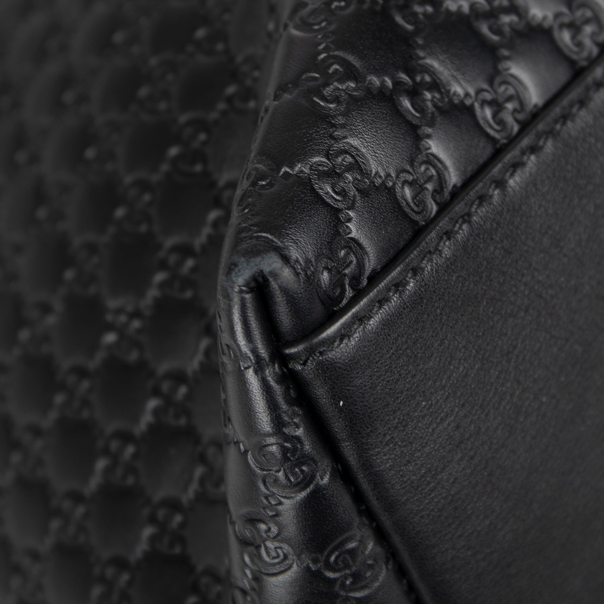 Gucci Medium Microguccissima Leather Convertible Satchel