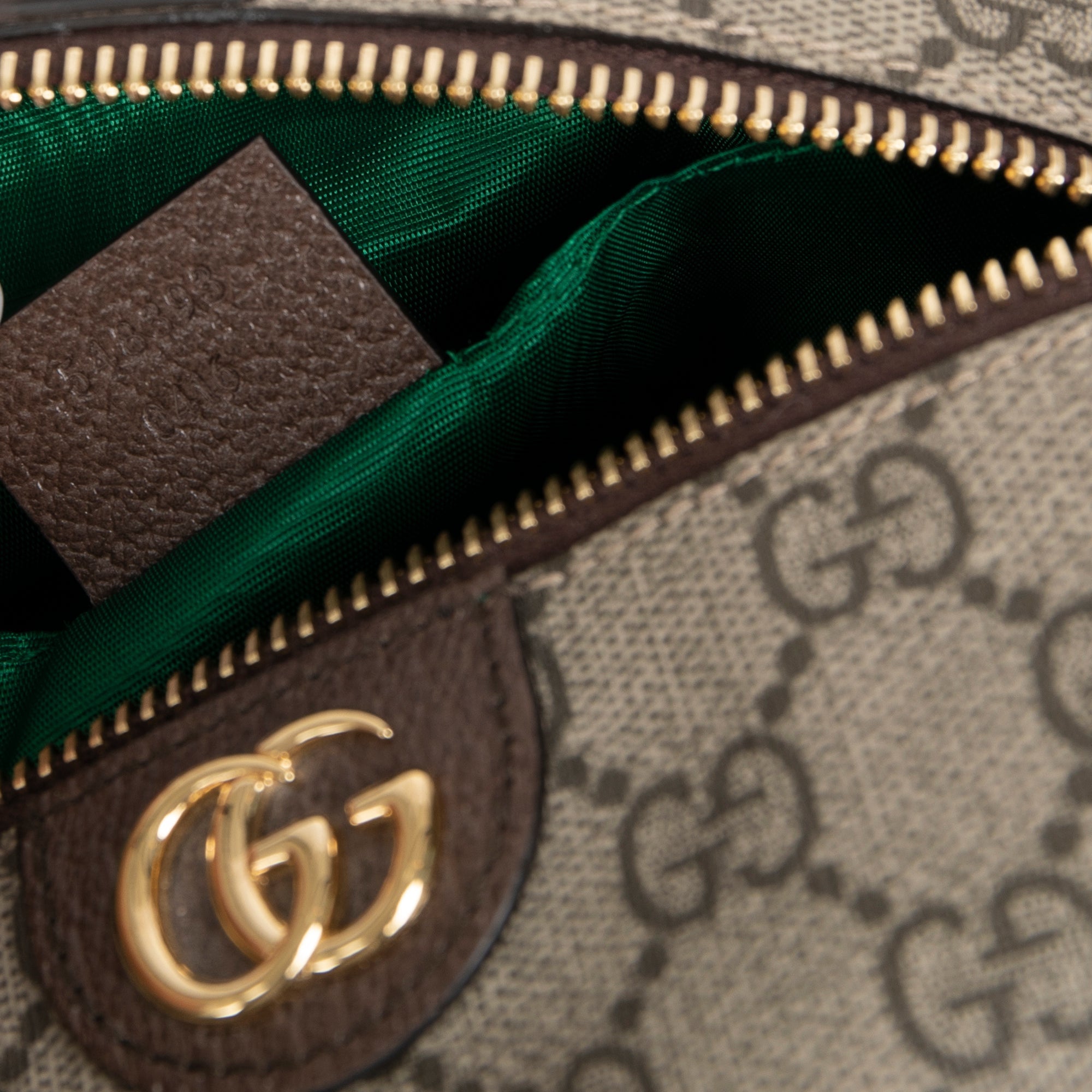 Gucci Medium Ophidia GG Cosmetic Case w/ Box