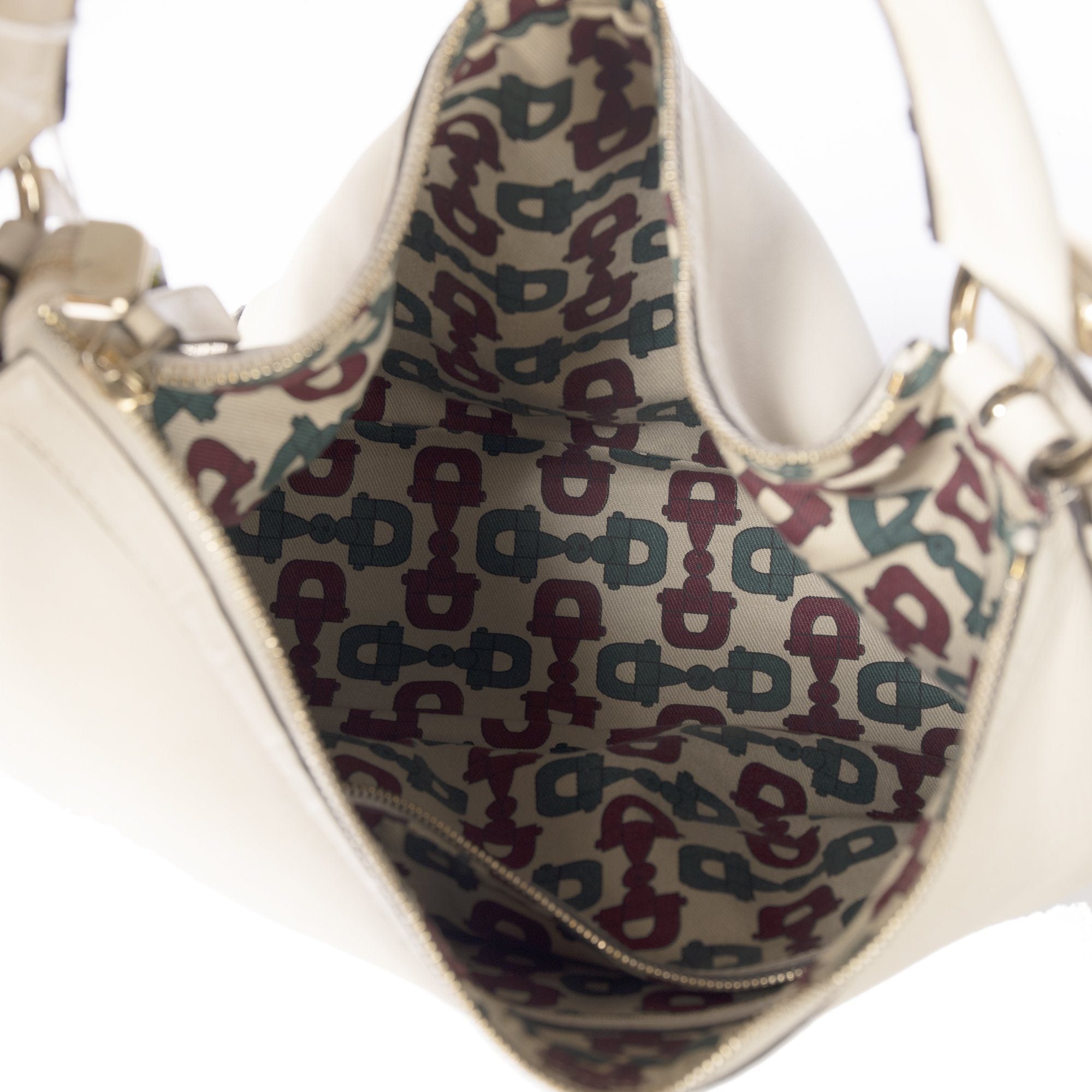 Gucci Medium Signature Signoria Hobo