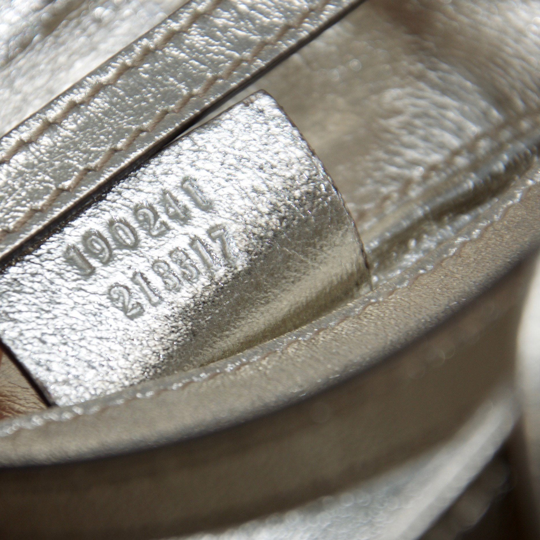 Gucci Metallic Gold Hysteria Clutch