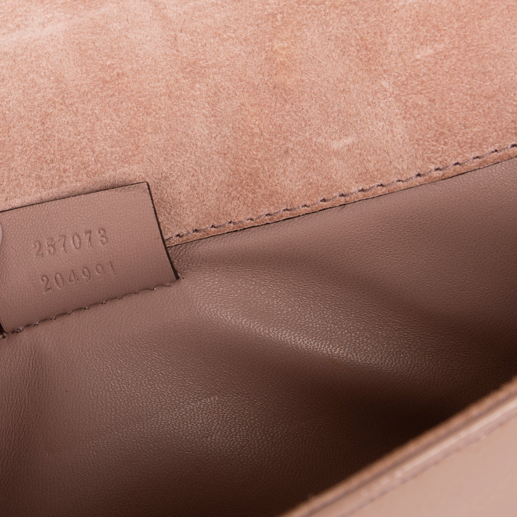 Gucci Microguccissima Patent Leather Broadway Clutch
