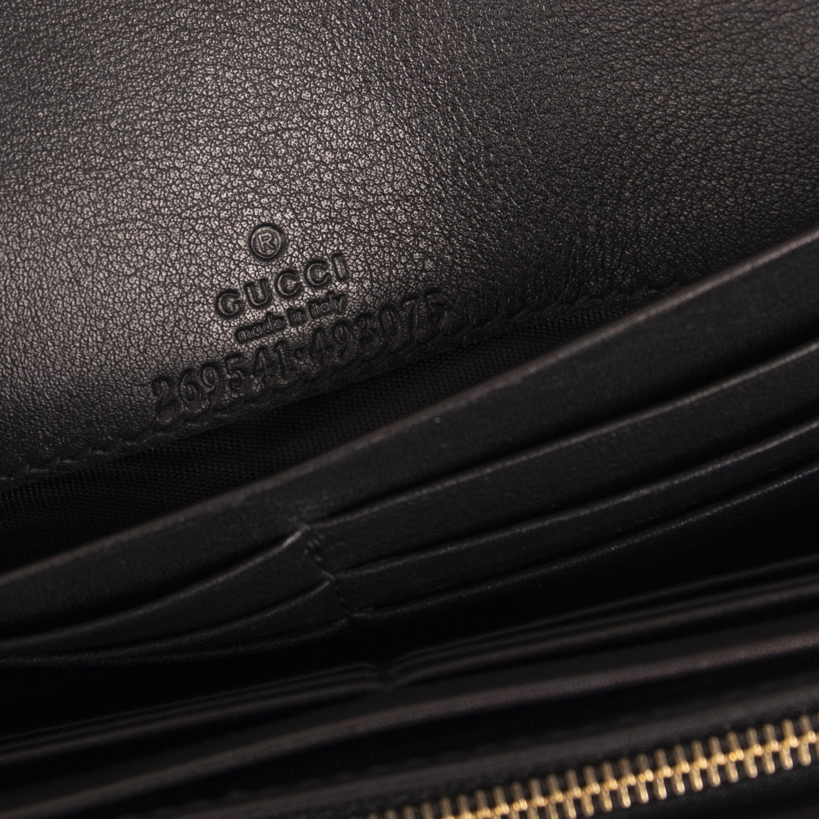 Gucci Microguccissima Wallet on Chain w/ Box & Receipt