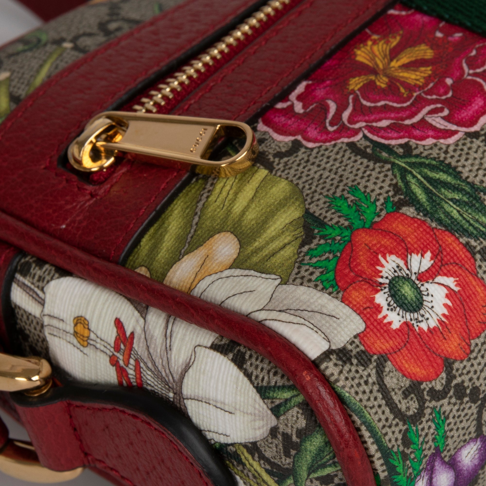 Gucci Mini GG Supreme Flora Ophidia Crossbody Bag
