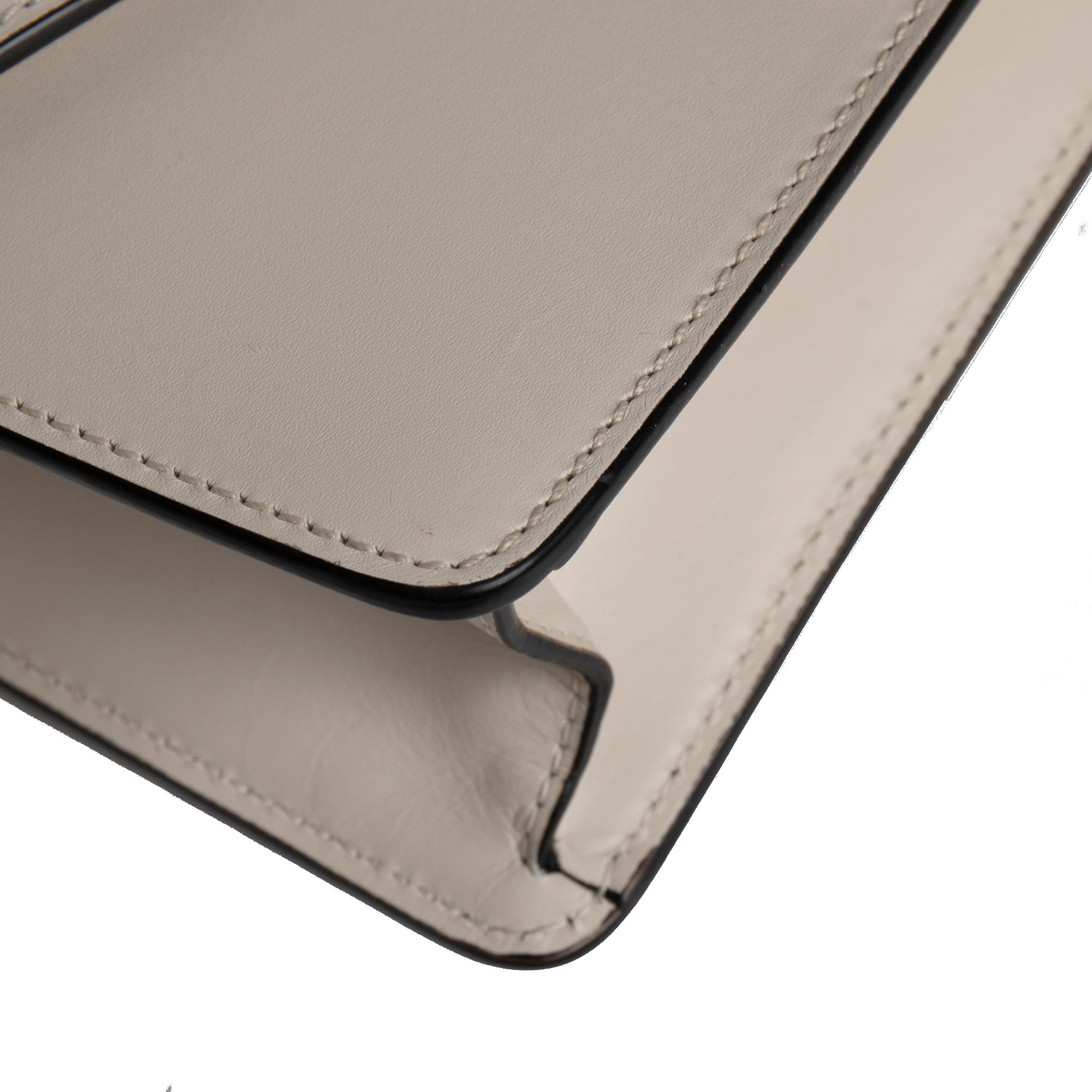 Gucci Mini Sylvie Chain Bag