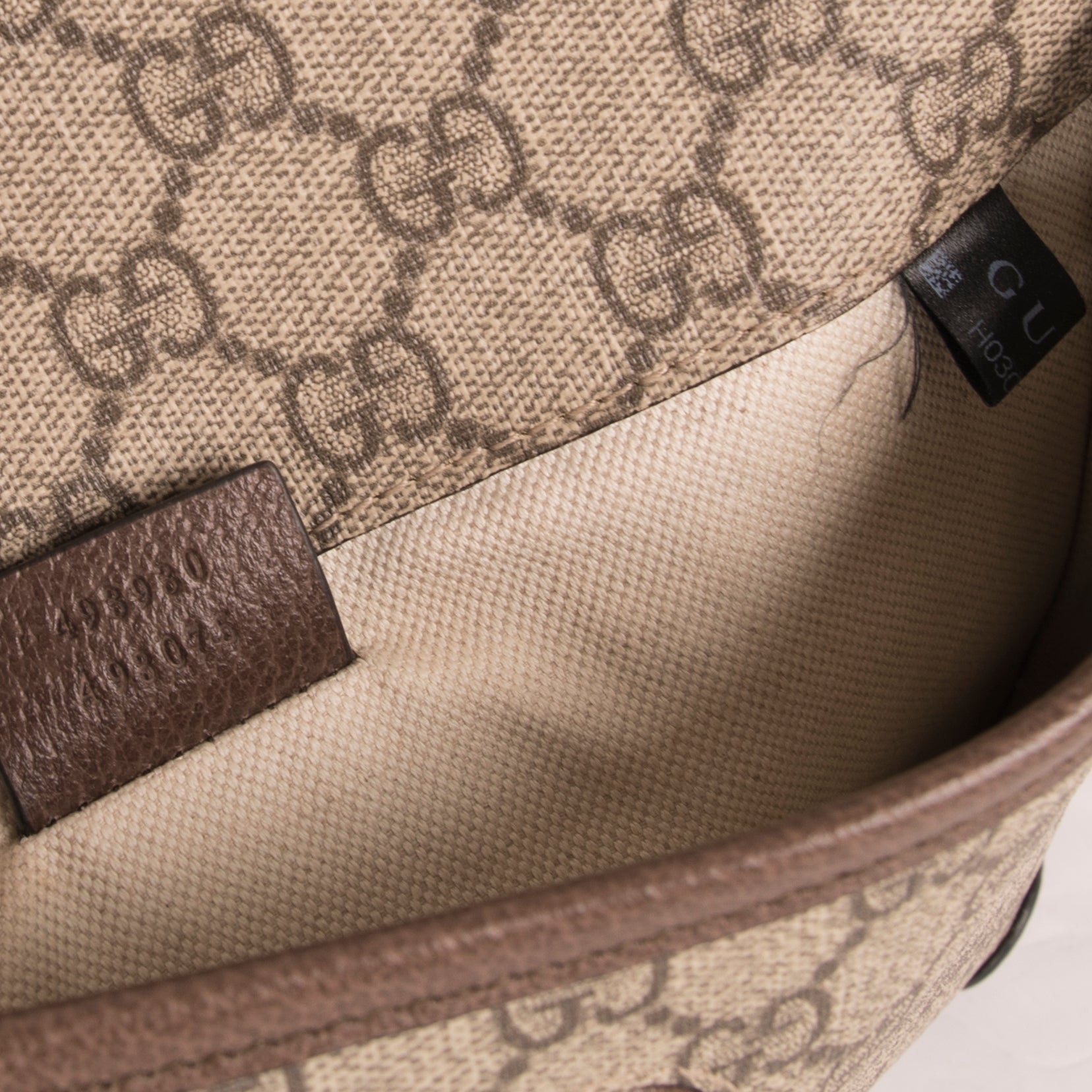 Gucci Neo Vintage GG Supreme Belt Bag