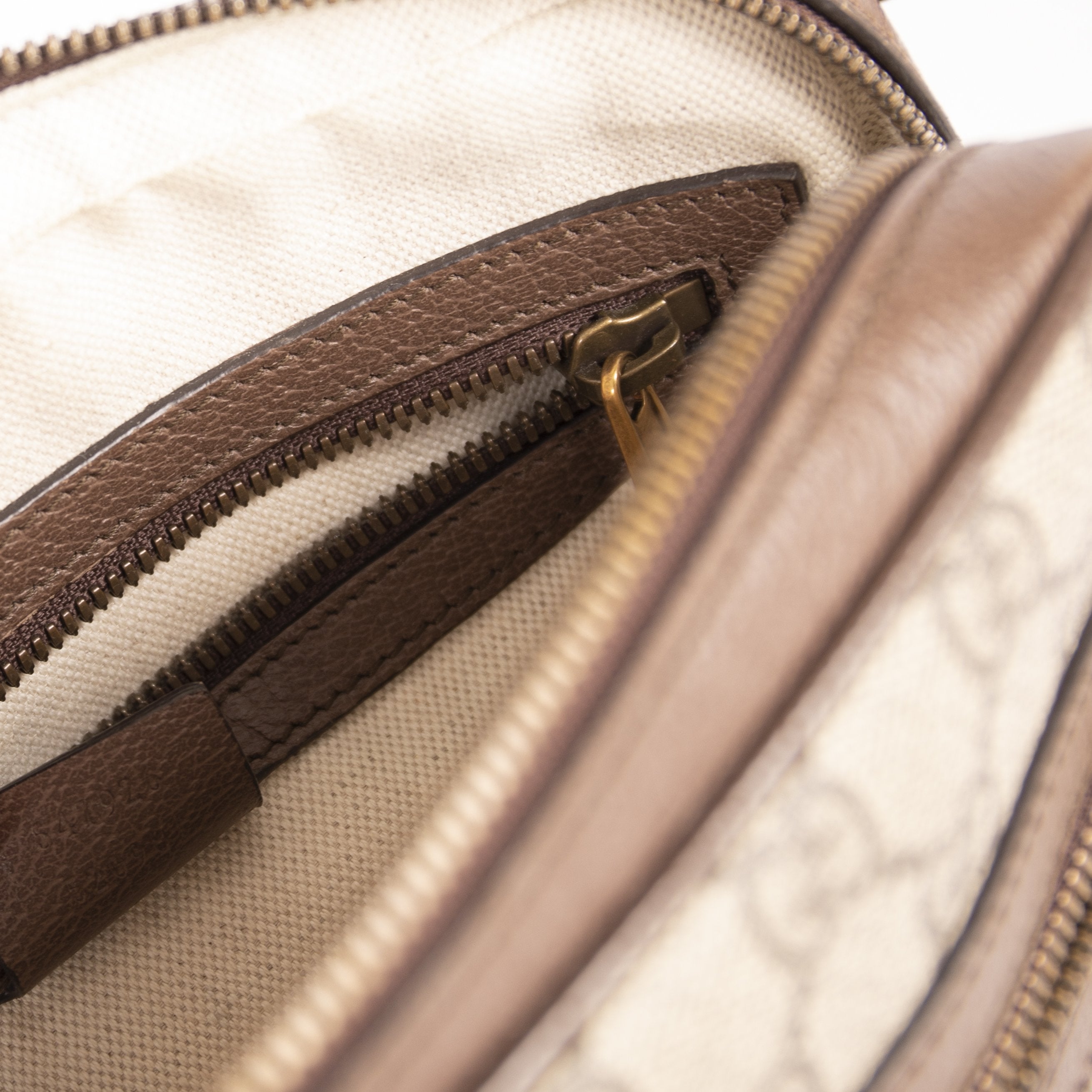 Gucci Ophidia GG Small Messenger Bag