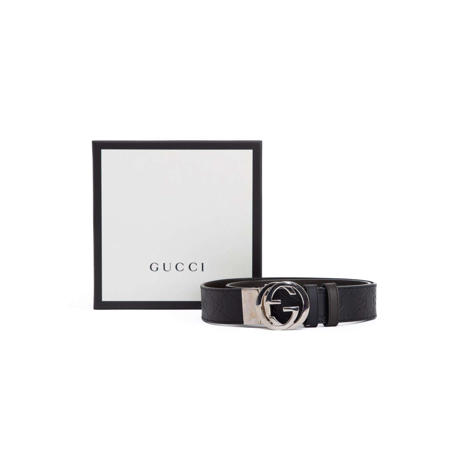 Gucci Reversible Gucci Signature Leather Belt w/ Box