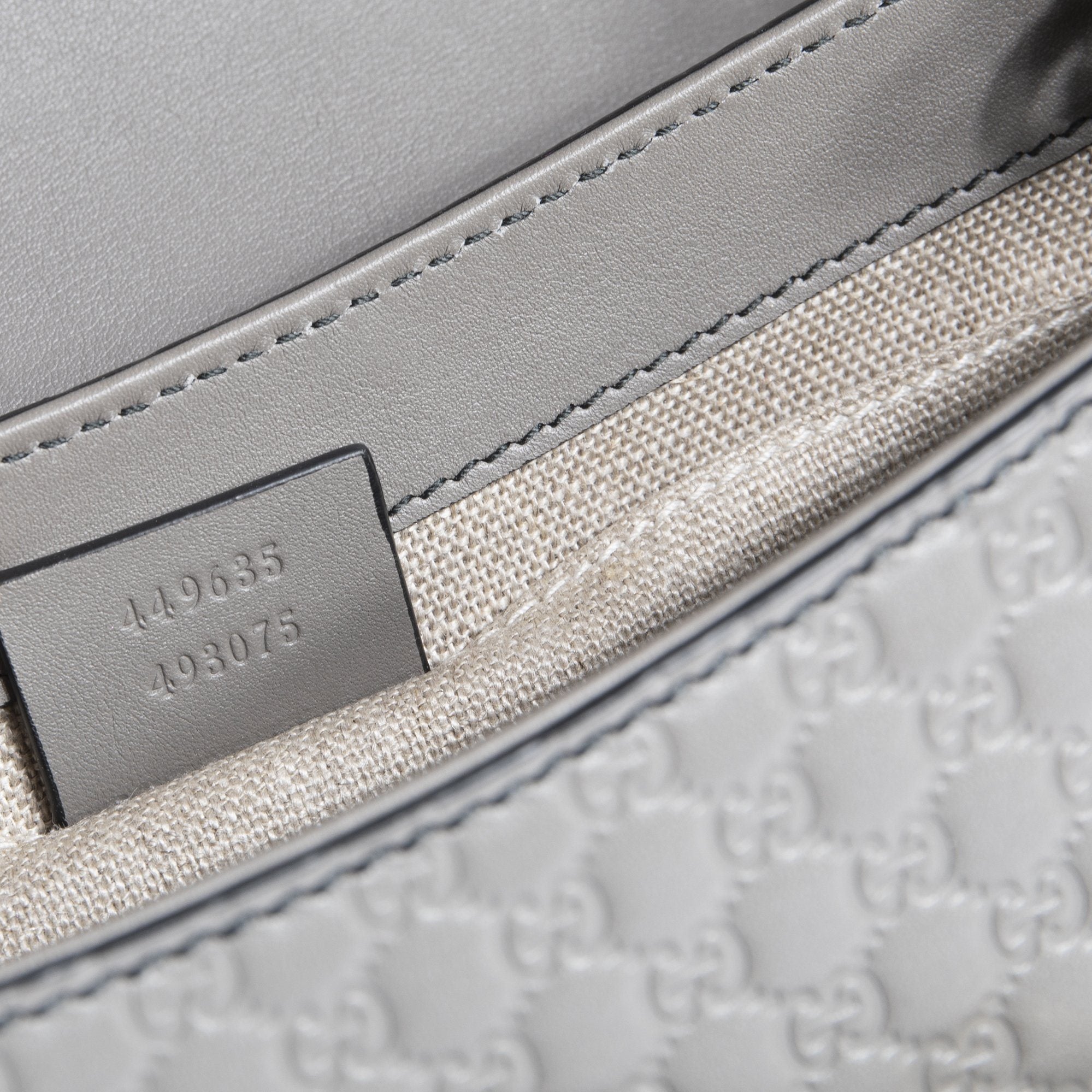 Gucci Signature Medium Emily Chain Shoulder Bag