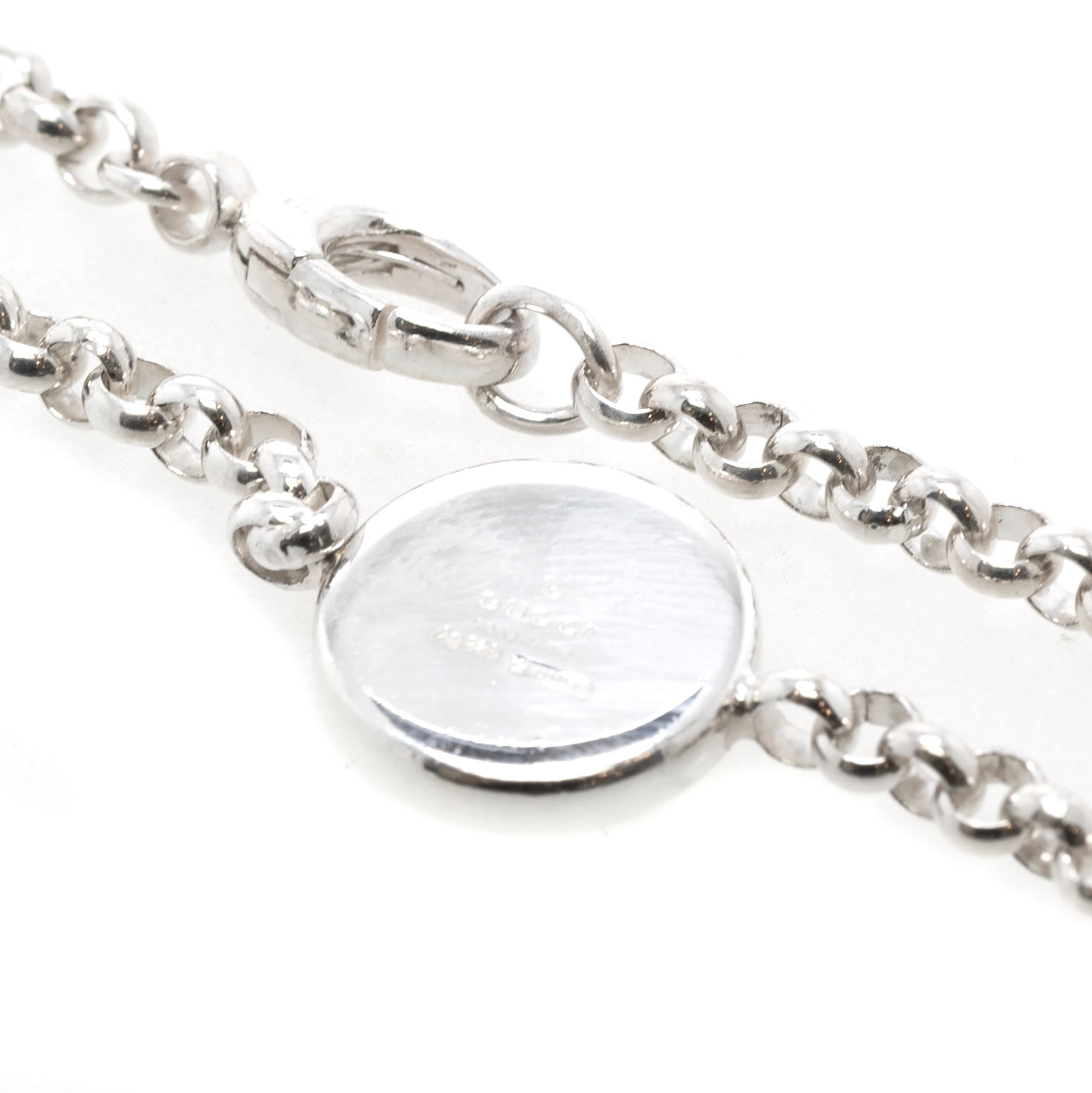 Gucci Sterling Silver Trademark Round Charm Link Bracelet