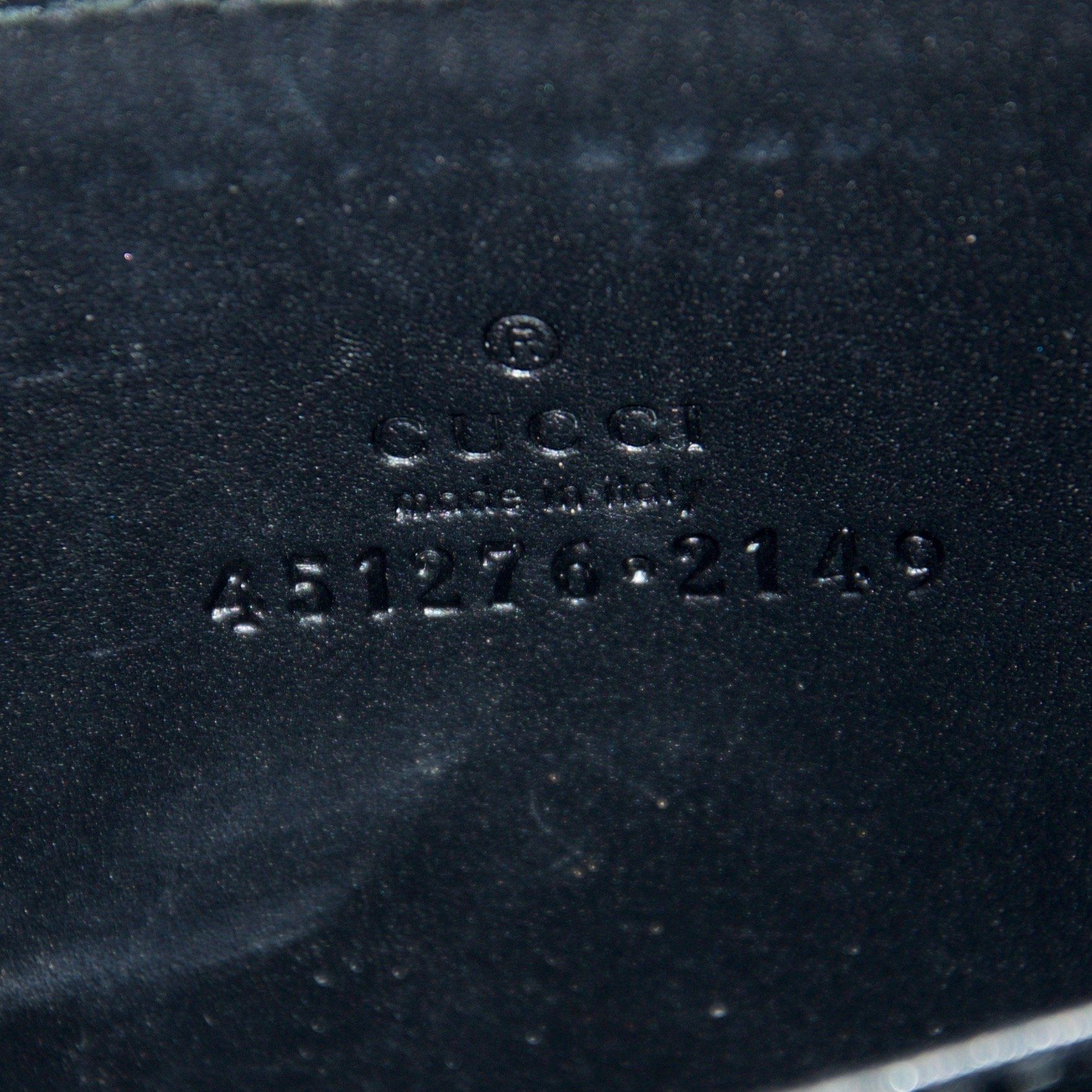 Gucci Tiger Print GG Supreme Zip Card Case