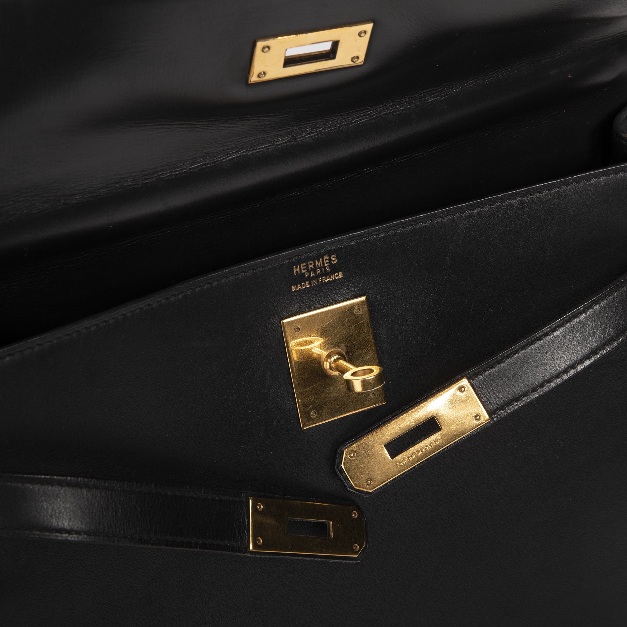 Hermes Black Box Kelly Sellier 32 w/ Box