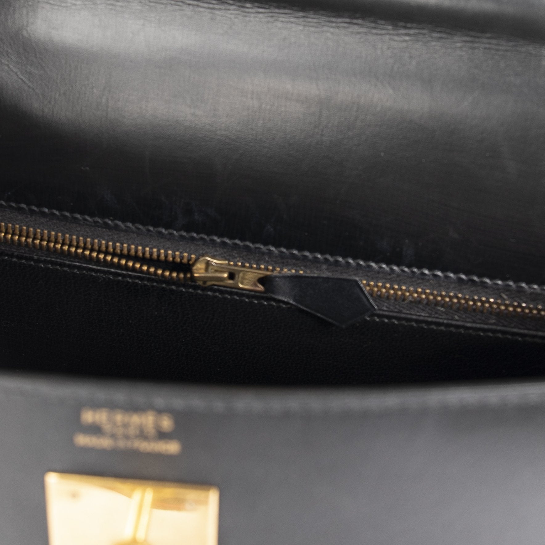 Hermes Black Box Kelly Sellier 32 w/ Box