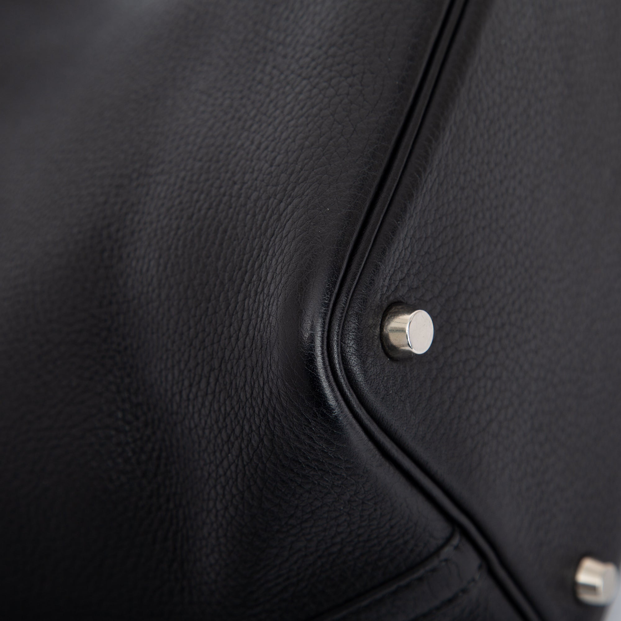 Hermes Black Togo Picotin 18