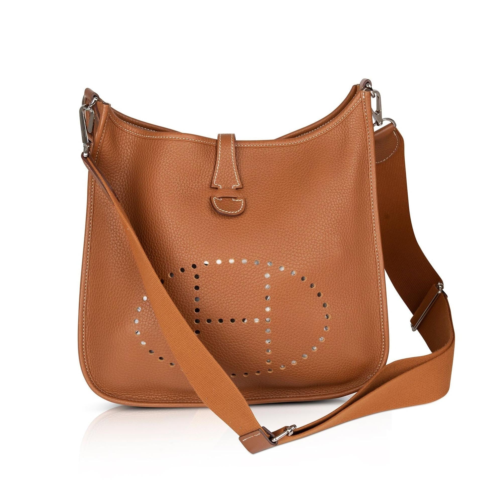 Hermes Clemence Evelyne III 29 Bag