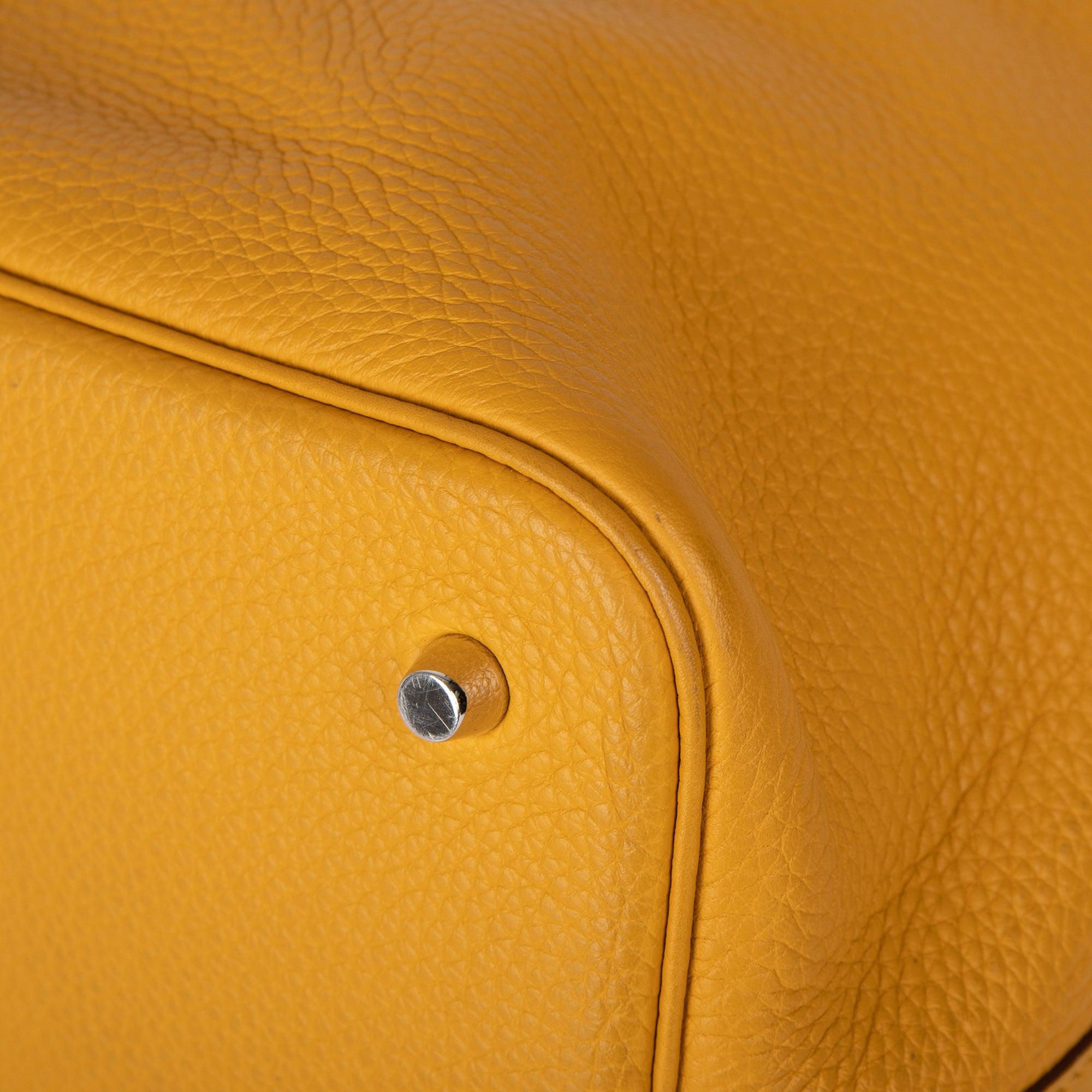 Hermes Clemence Picotin Lock 22