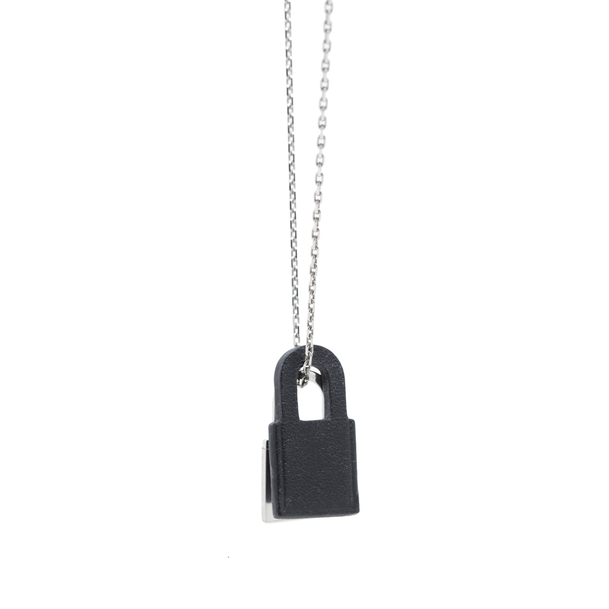 Hermes Small O'Kelly Pendant Necklace w/ Box