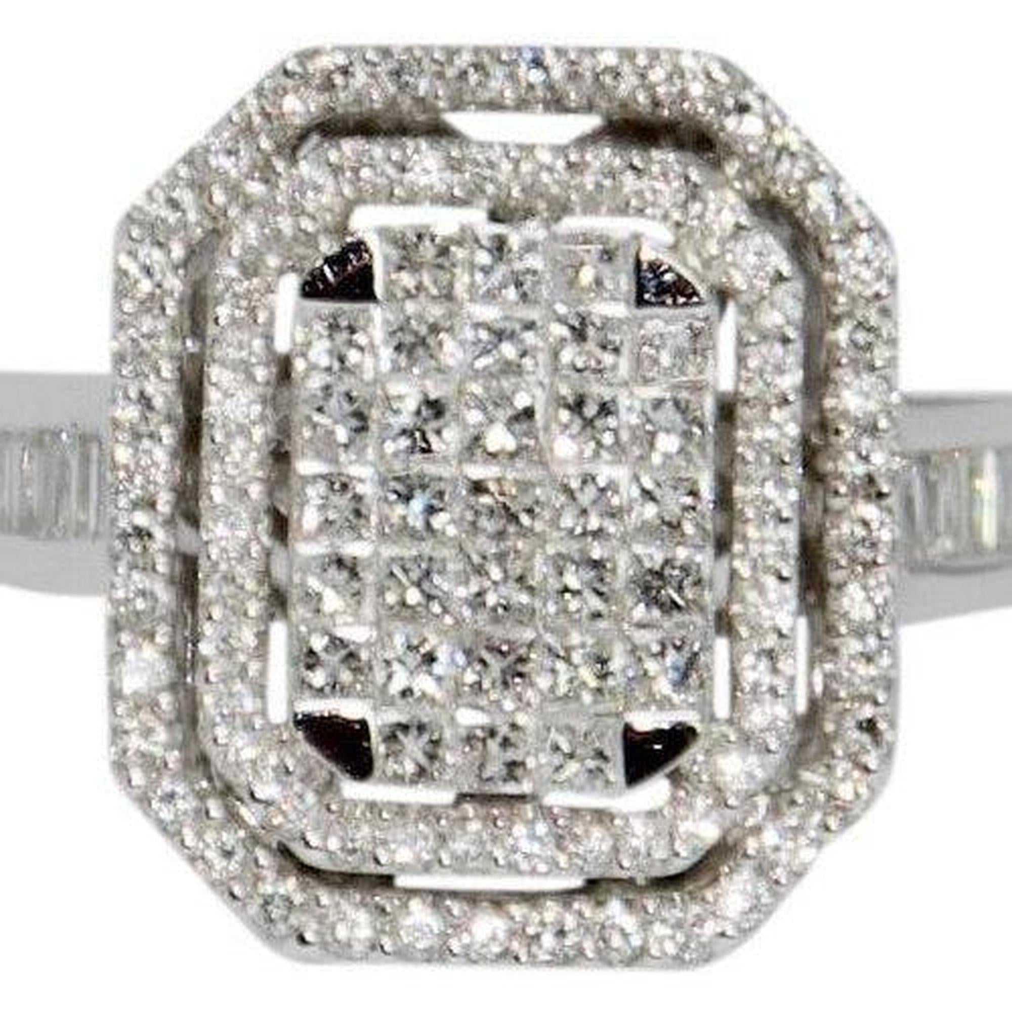 Invisible-Set Diamond Cluster Ring