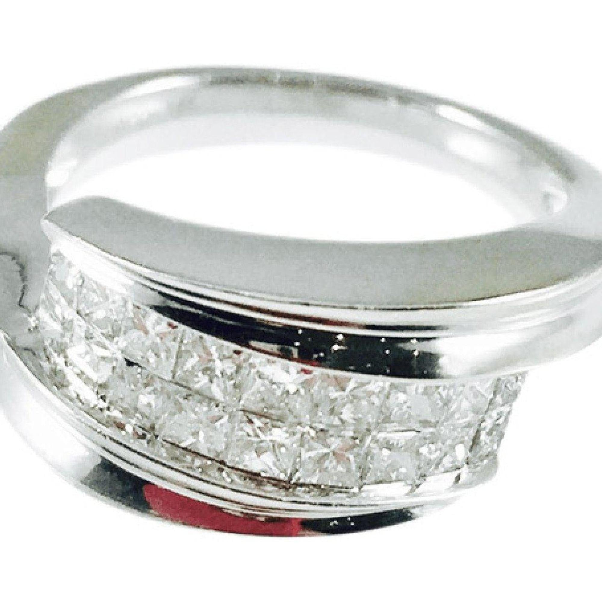 Invisible Setting Diamond Ring