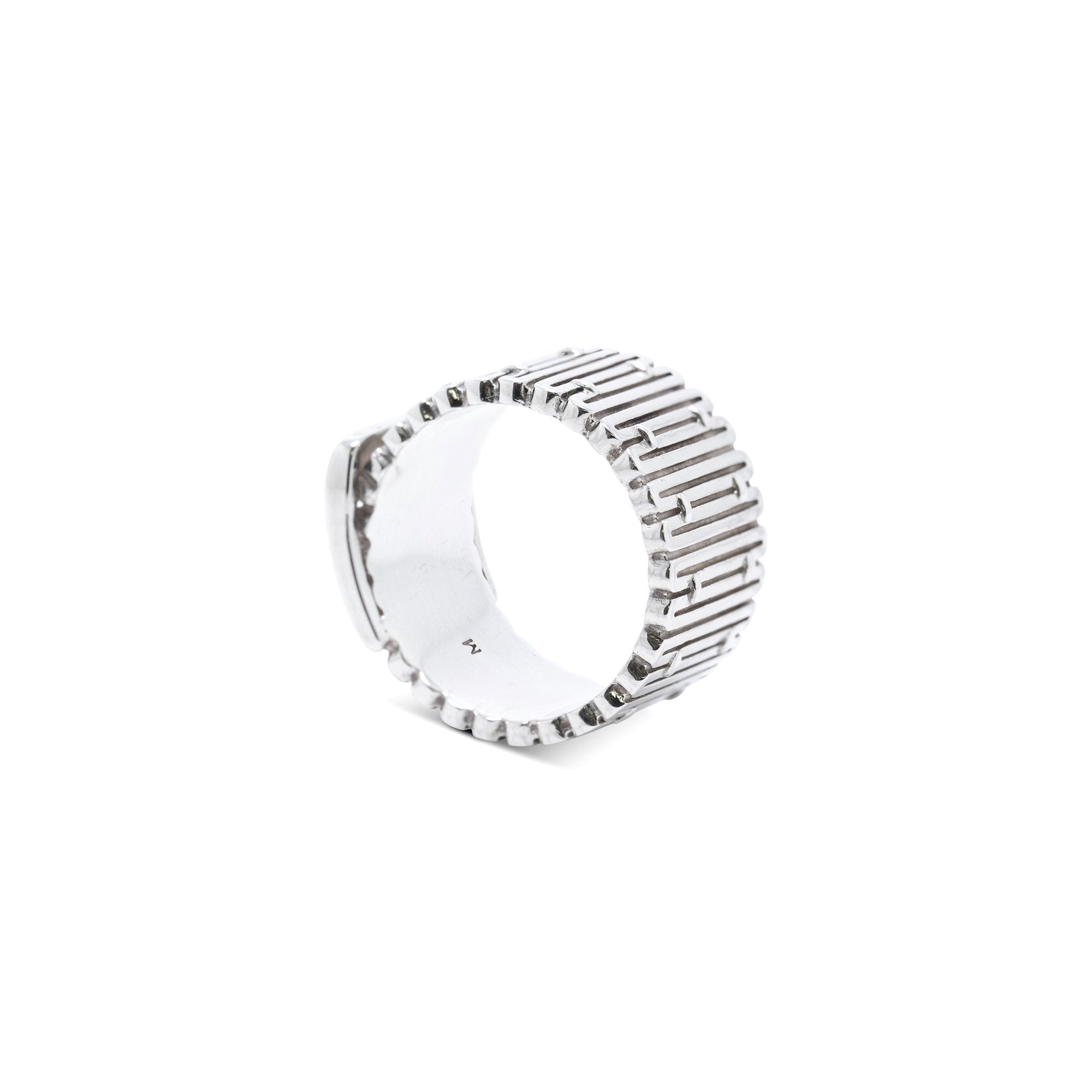 Links of London Buckle Ring