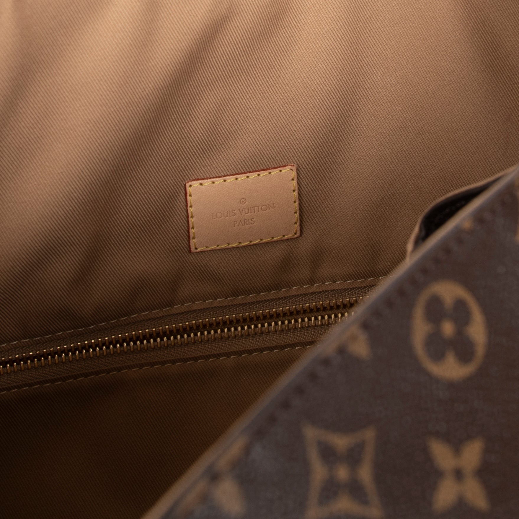 Louis Vuitton 2020 Monogram Graceful MM w/ Receipt