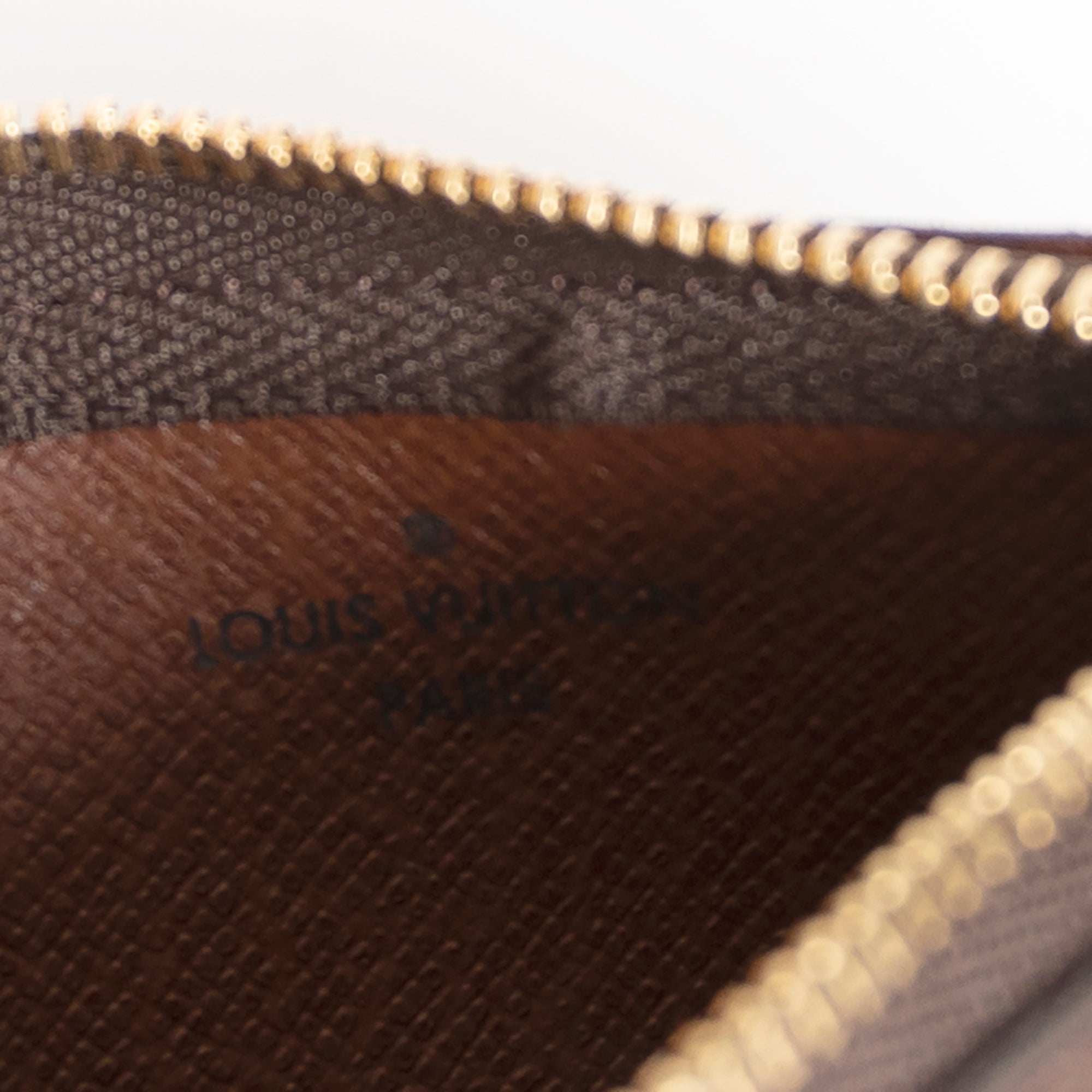 Louis Vuitton 2020 Monogram Key Pouch w/ Box