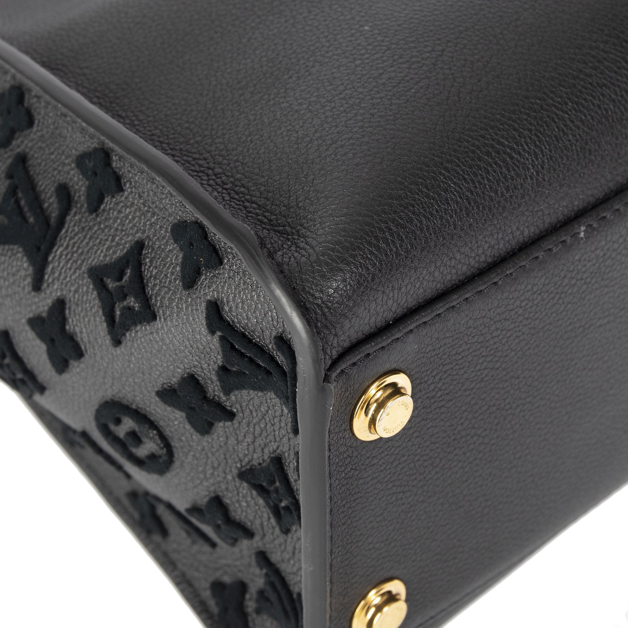 Louis Vuitton 2020 On My Side Tote